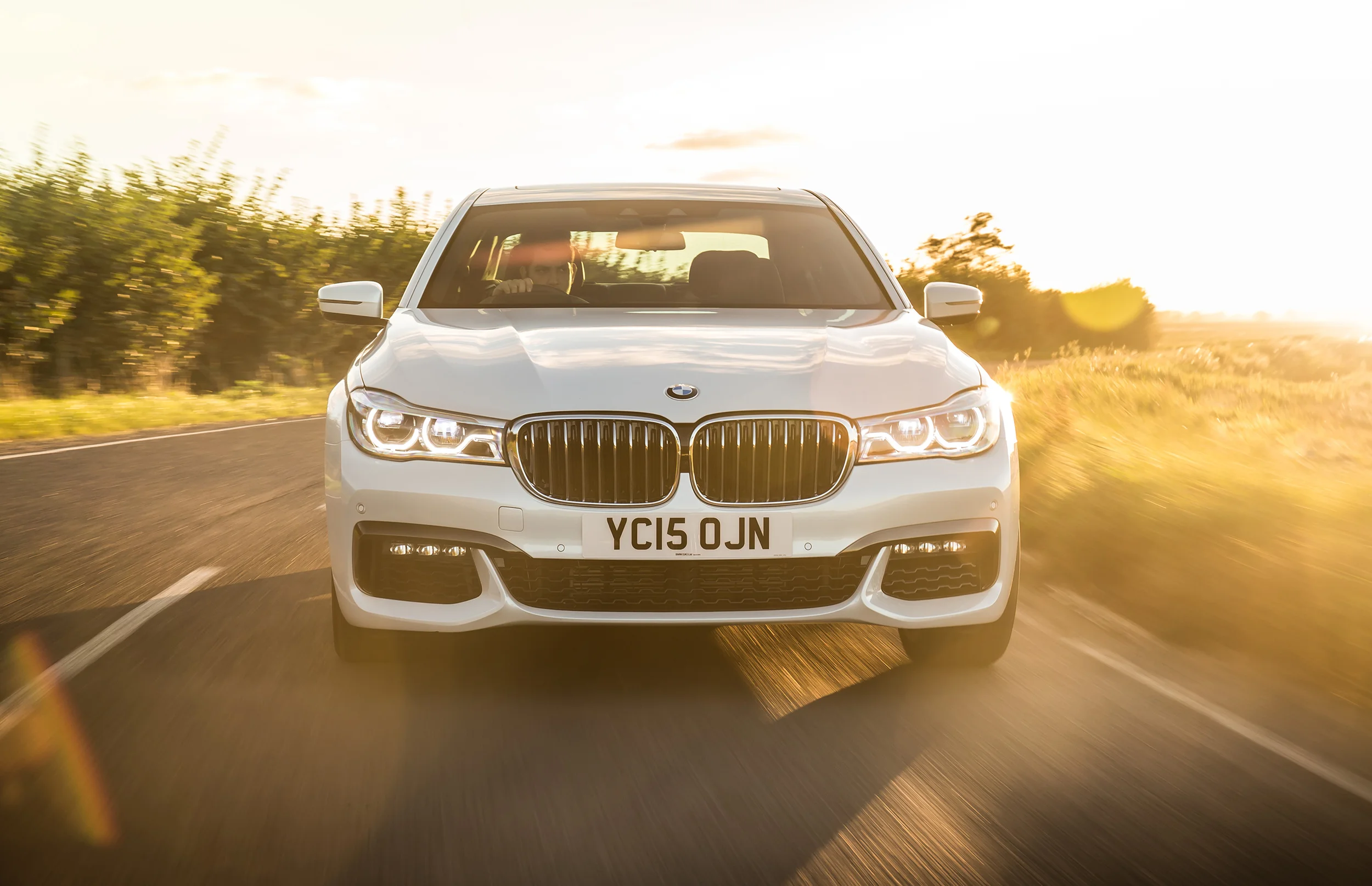 VIDEO: All-new BMW 7 Series unveiled