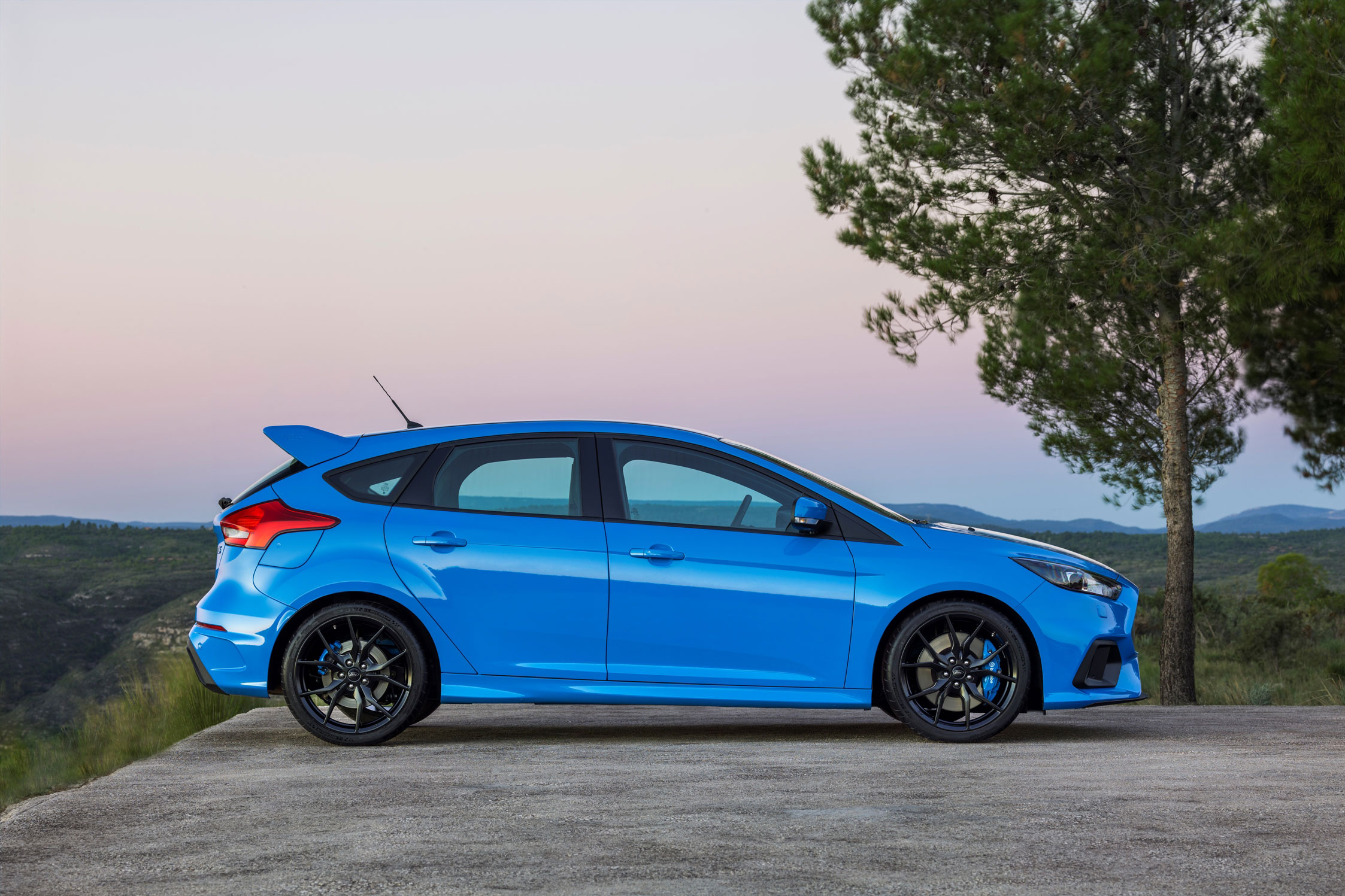 Focus-RS-IFS.jpg