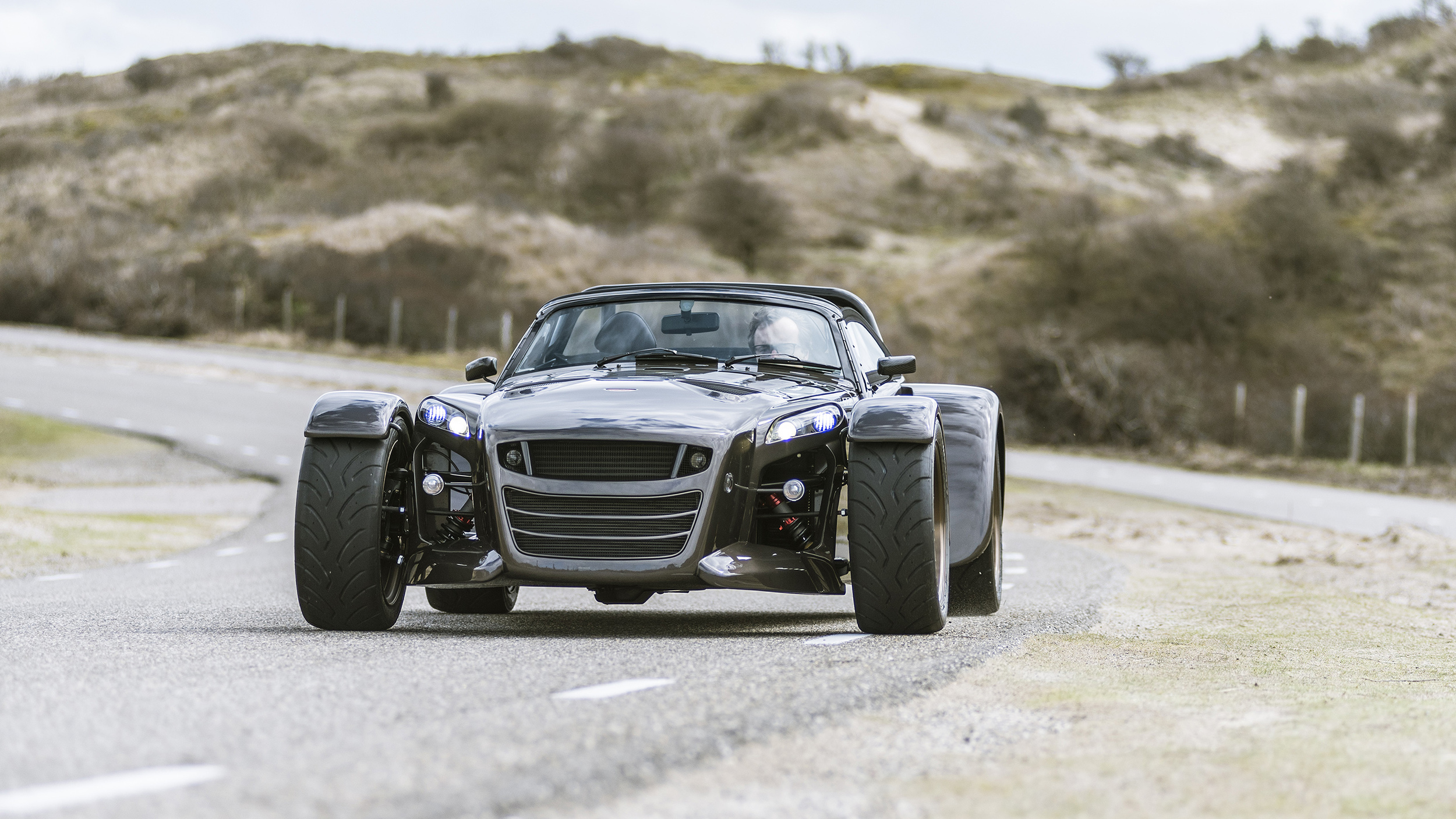 donkervoort_d8gto-s_1.jpg