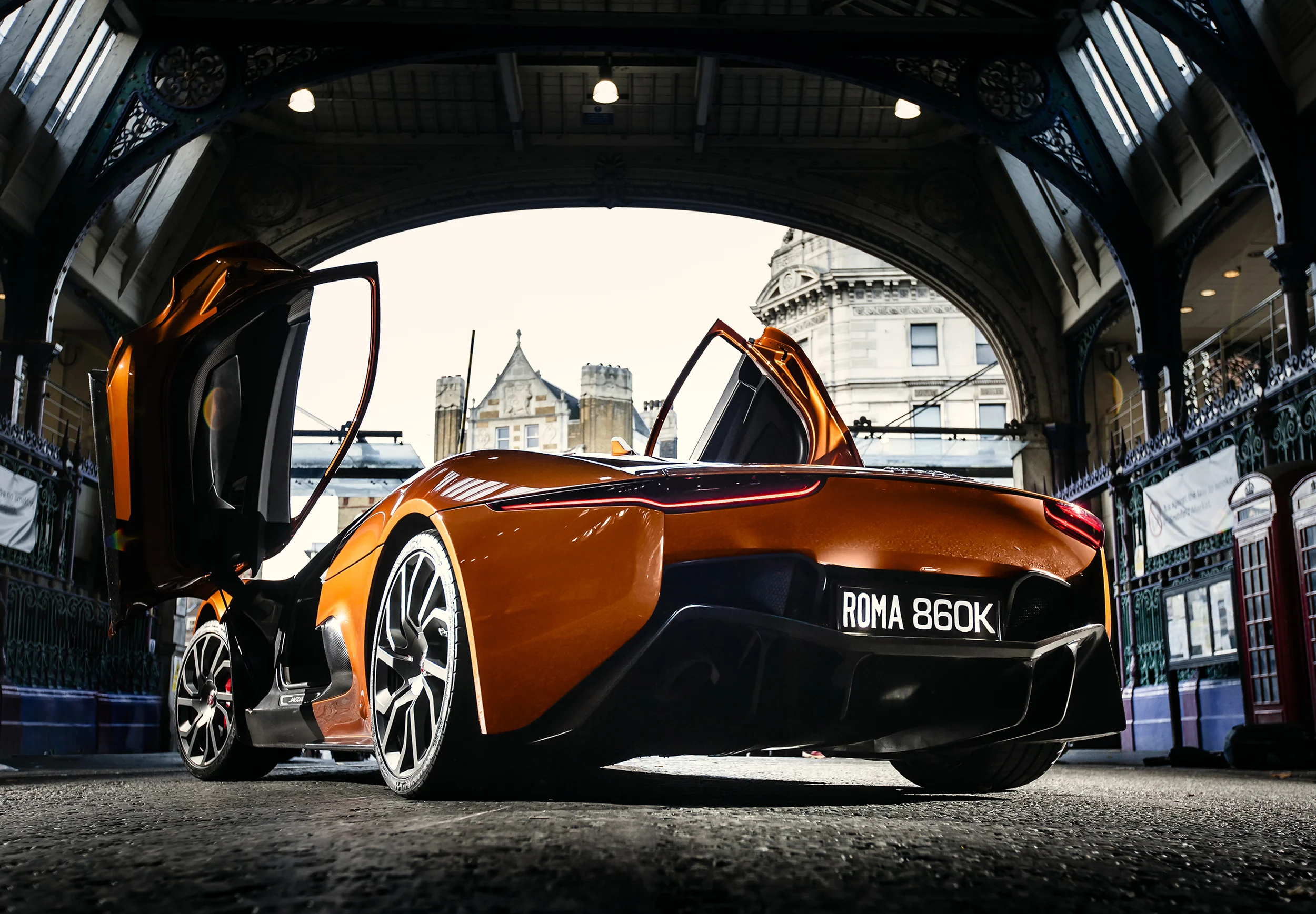 VIDEO: Jaguar Land Rover to star in new James Bond movie