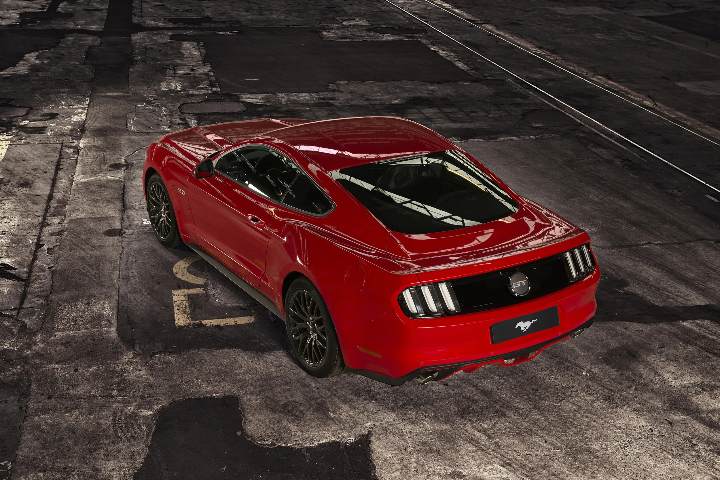 VIDEO: Ford Mustang officially on sale in the UK at last