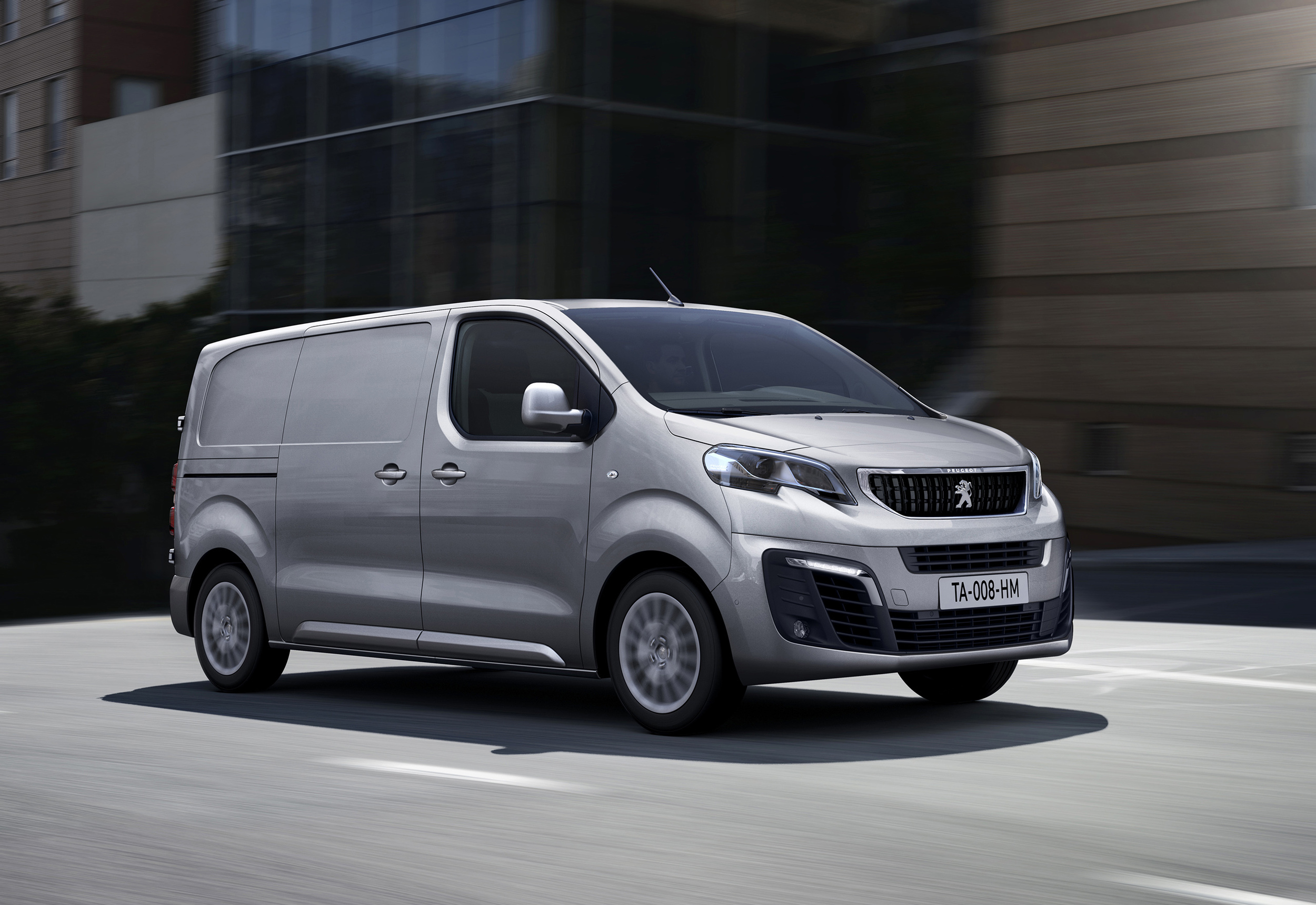 PEUGEOT_EXPERT_1603STYP001.jpg