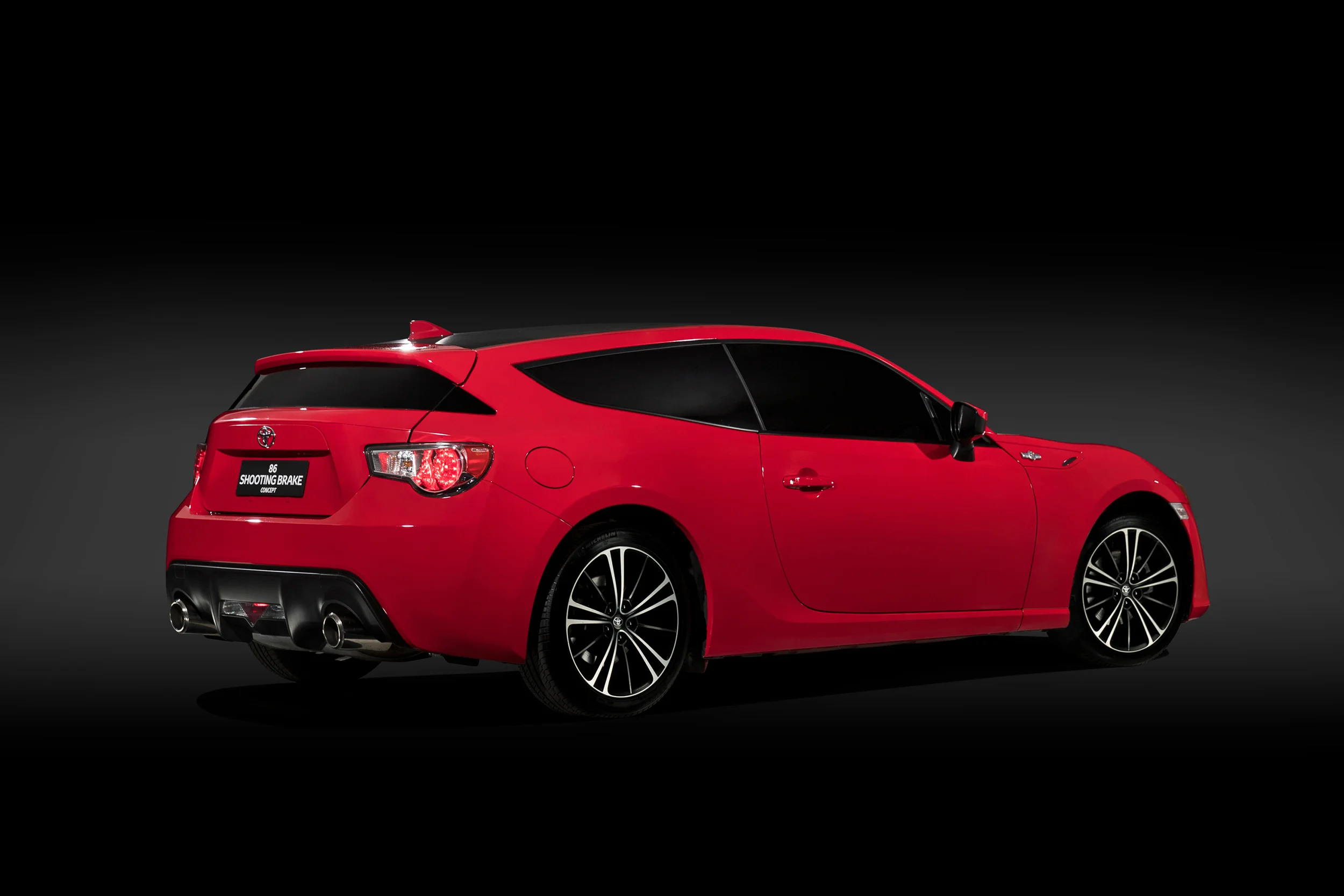 TOY_86_Shooting_Brake_Concept_05.jpg