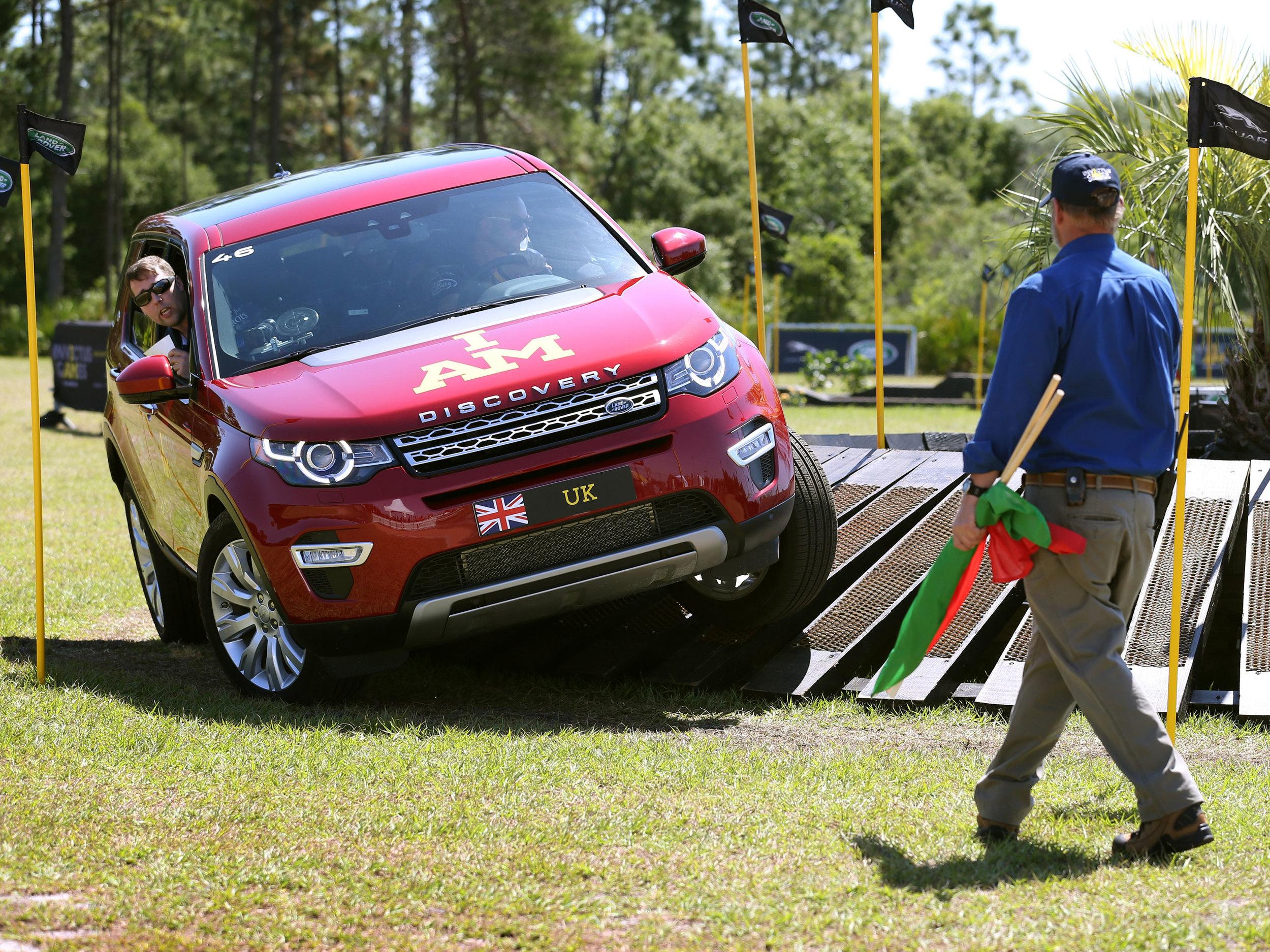 Invictus_JLR_Driving_Challenge_5_(130751).jpg