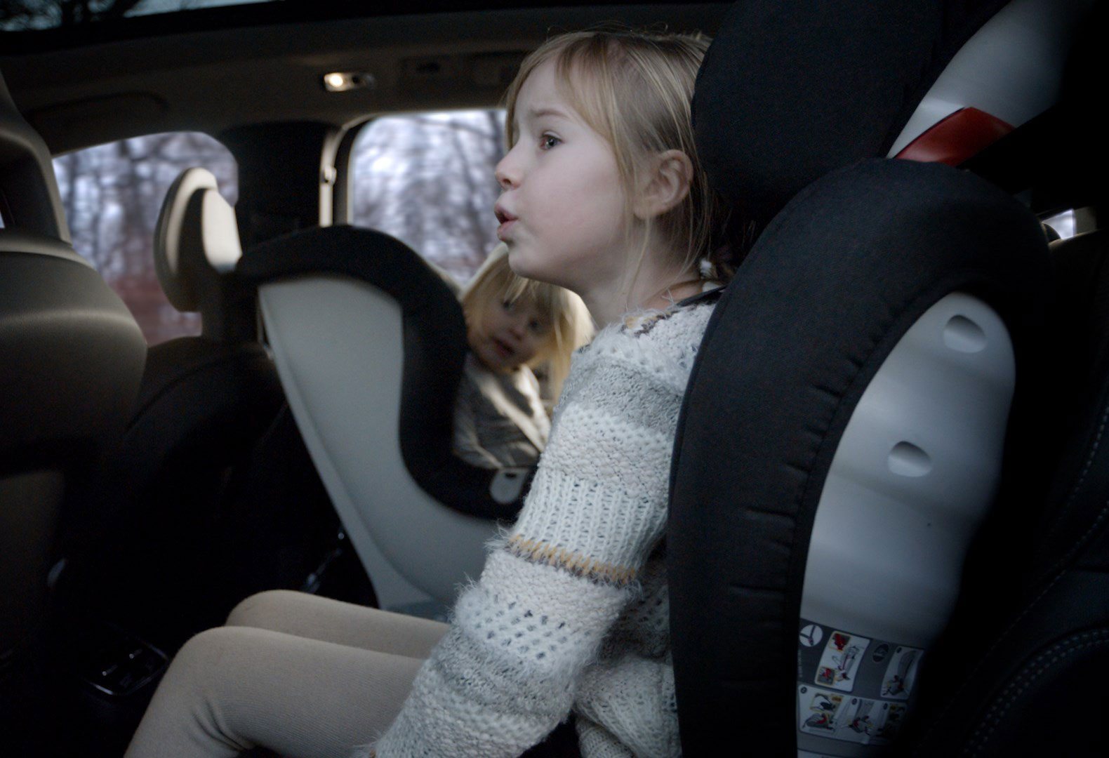 190667_Volvo_Cars_new_generation_child_seats.jpg