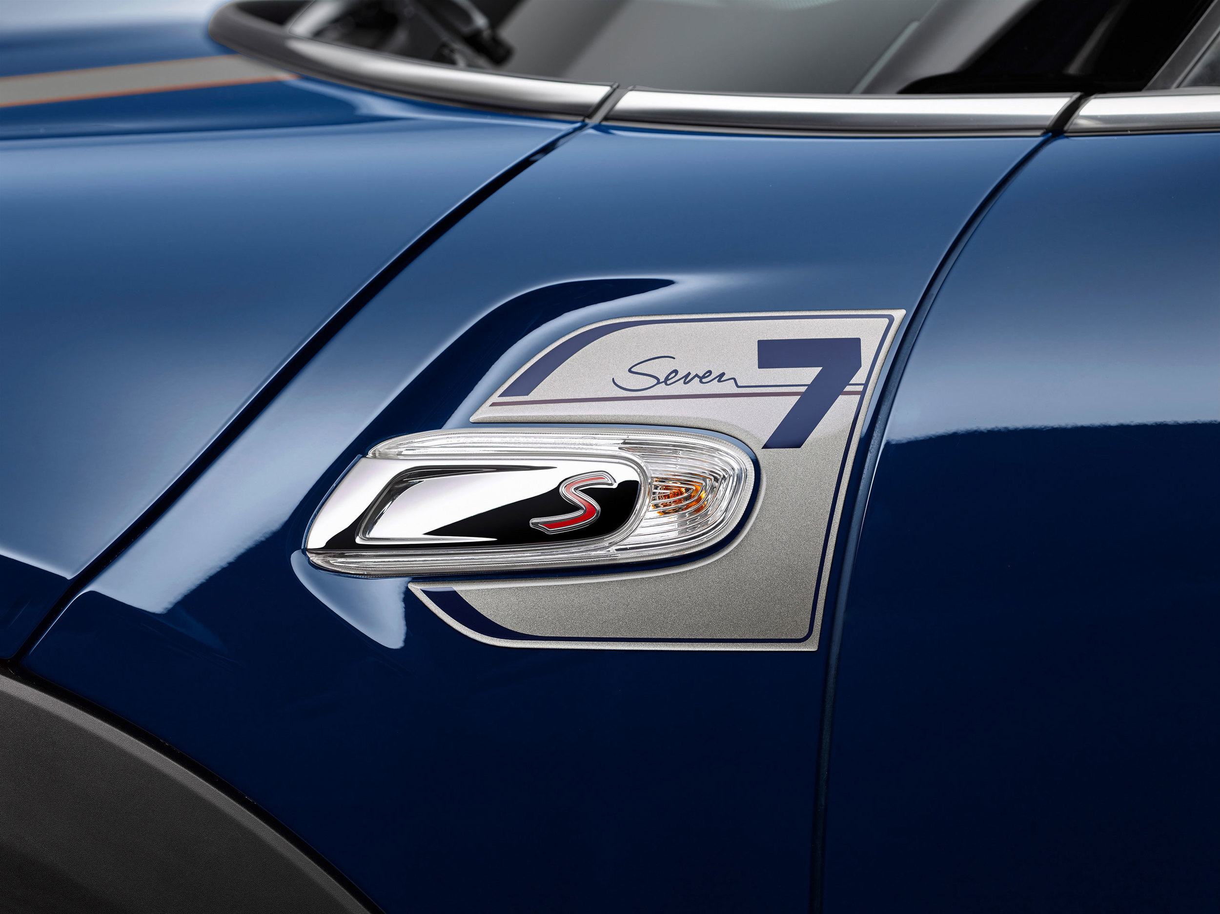 P90211174_highRes_mini-cooper-s-5-door.jpg