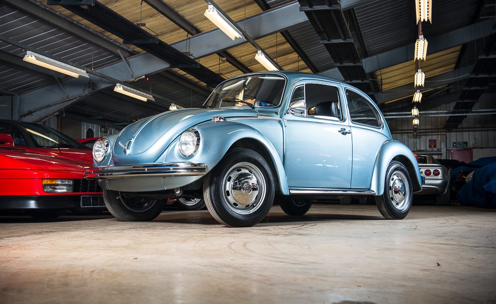 1974 Volkswagen Beetle HR.jpg