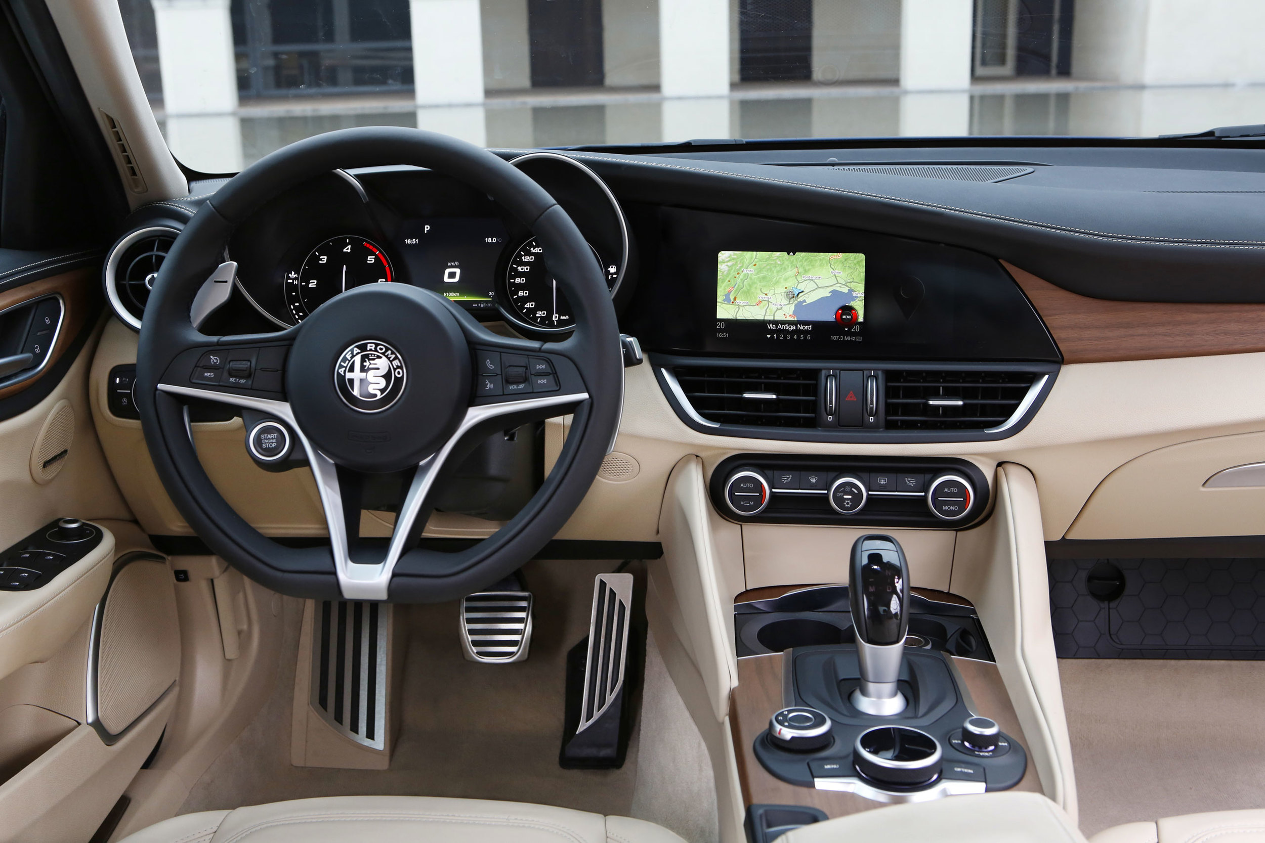 Regular-Giulia-(4).jpg