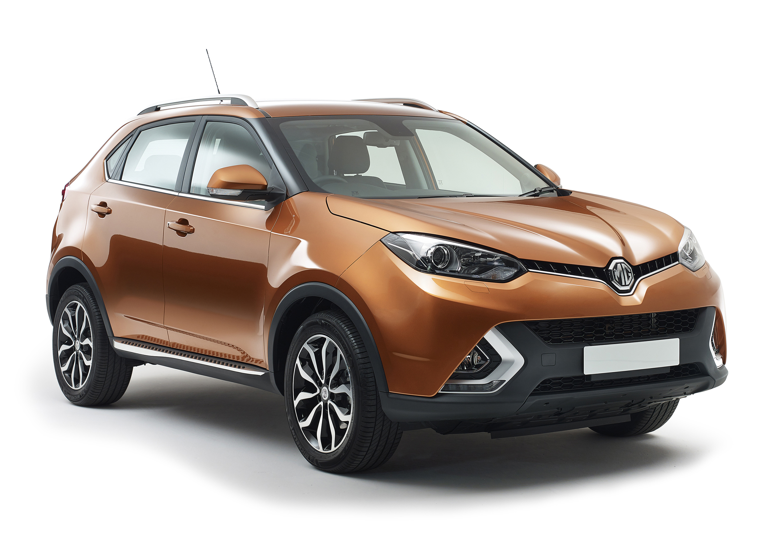 VIDEO: MG reveals all new GS SUV in London