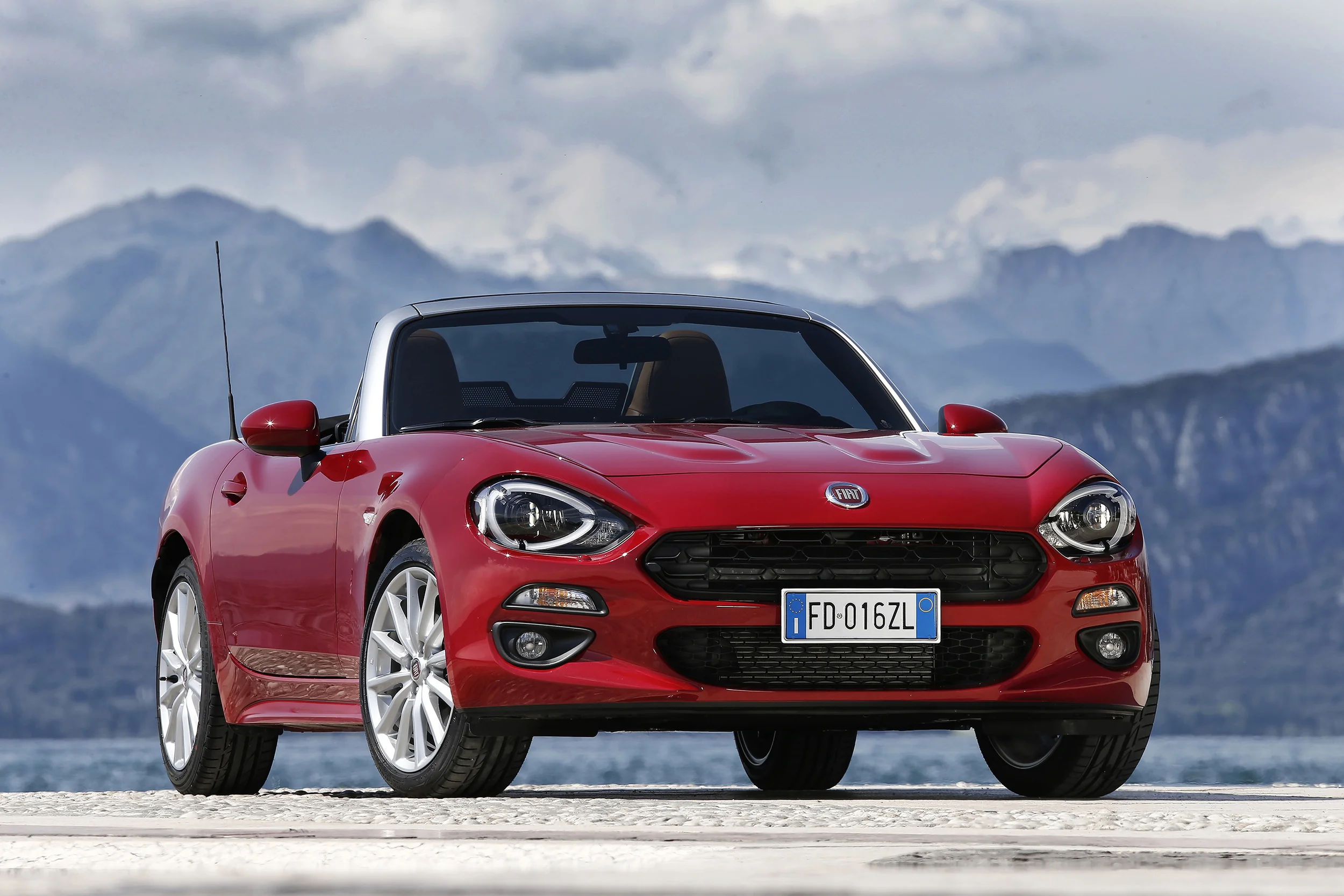 Fiat 124 Spider _17 .JPG