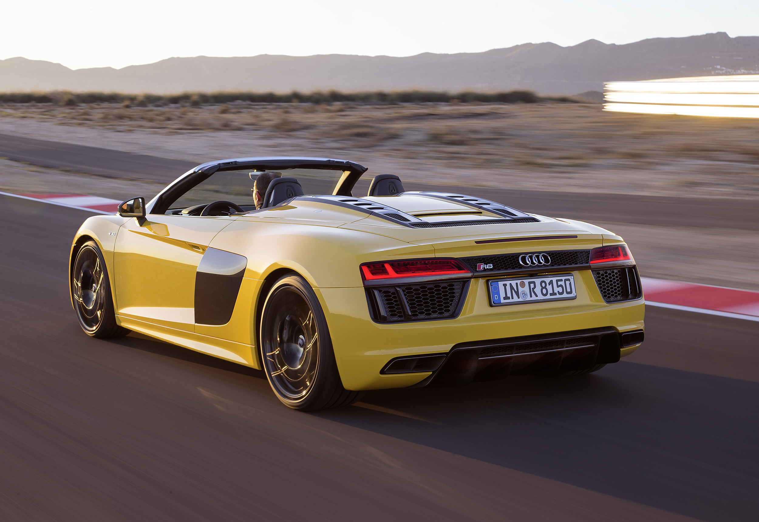R8 Spyder 4.jpg