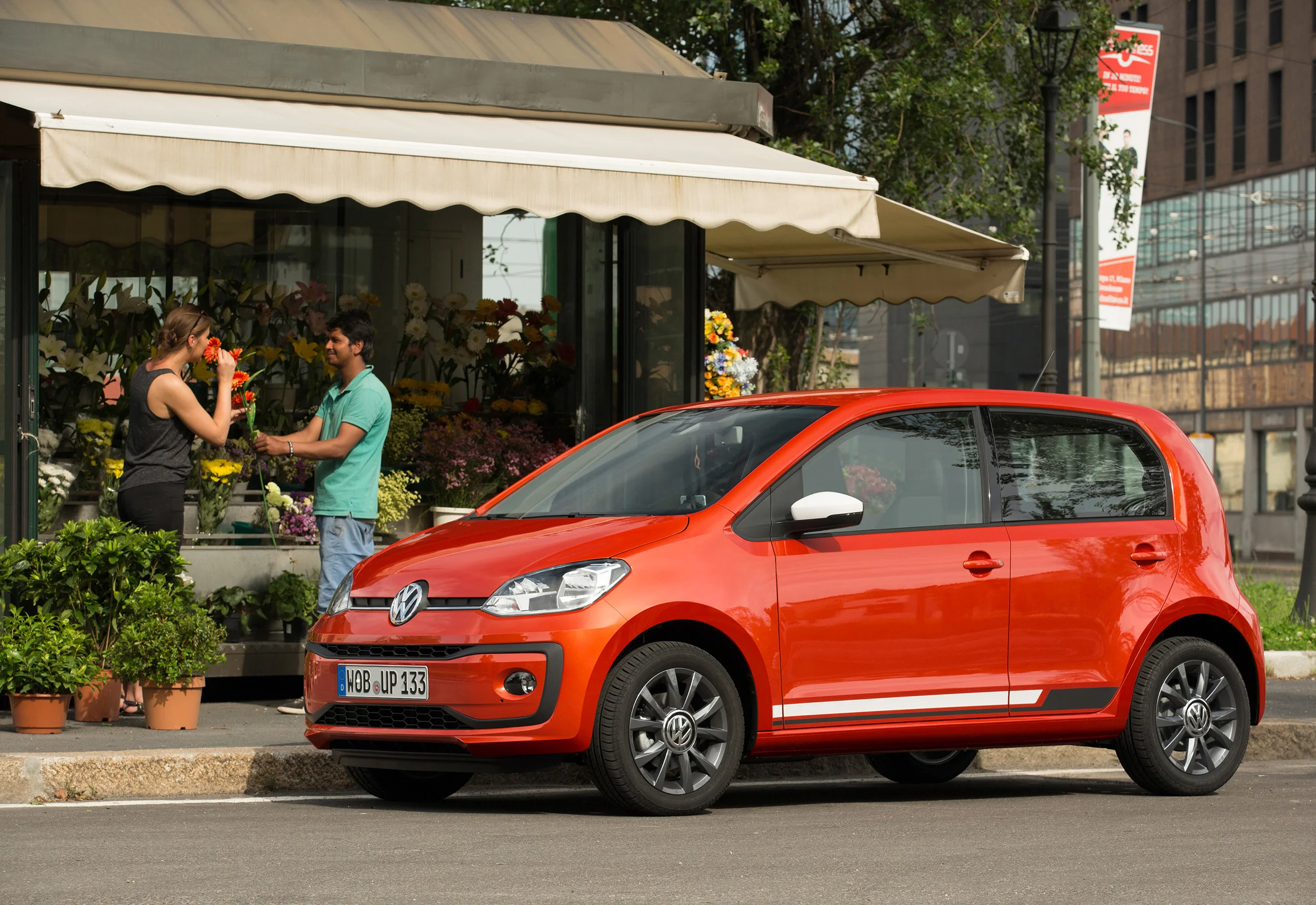 VIDEO: Volkswagen facelifts up!