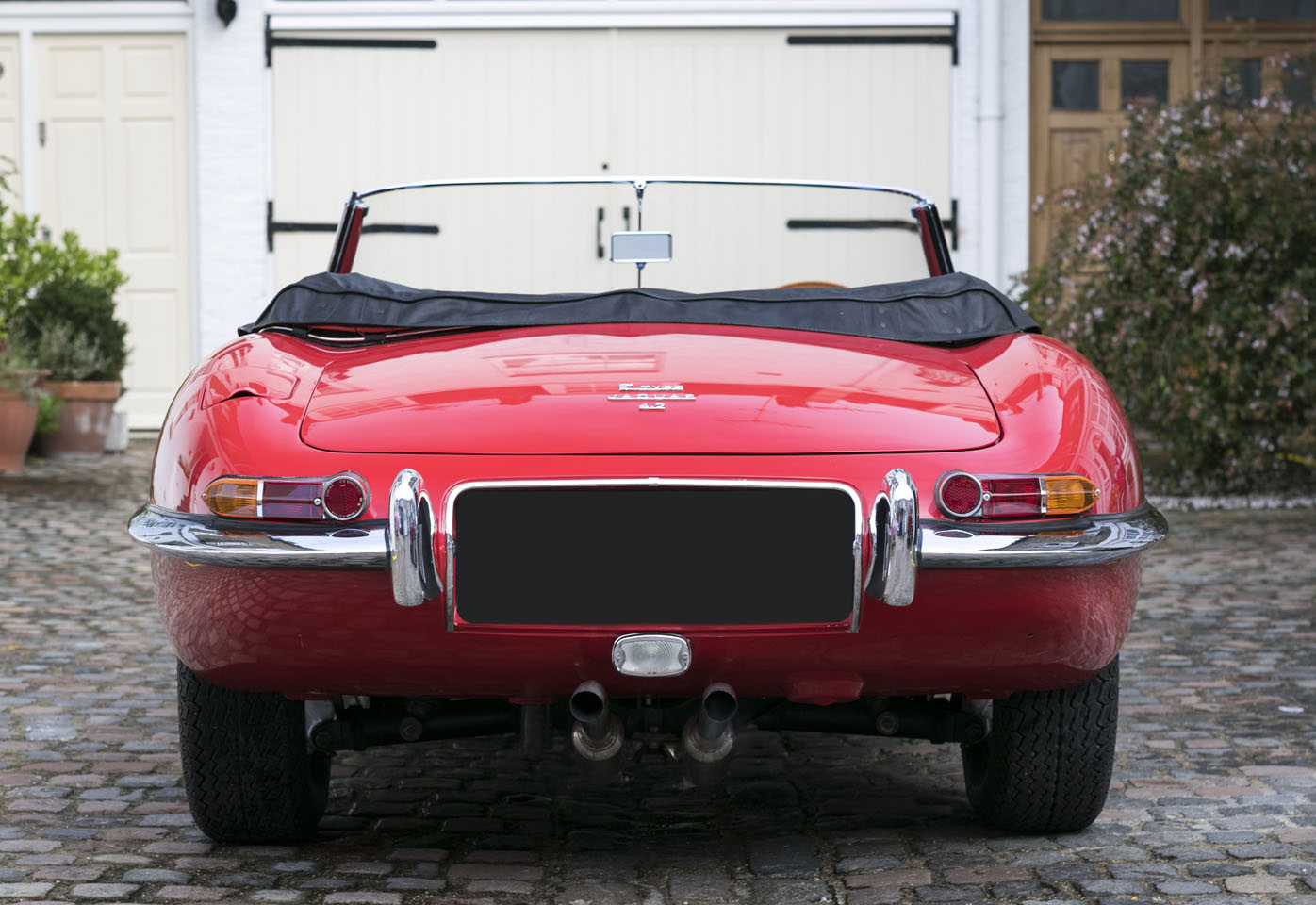 4. Jaguar E-Type Roadster-rear.jpg