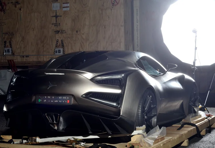 Icona Vulcano Titanium hyper car set for Salon Privé — New Car Net