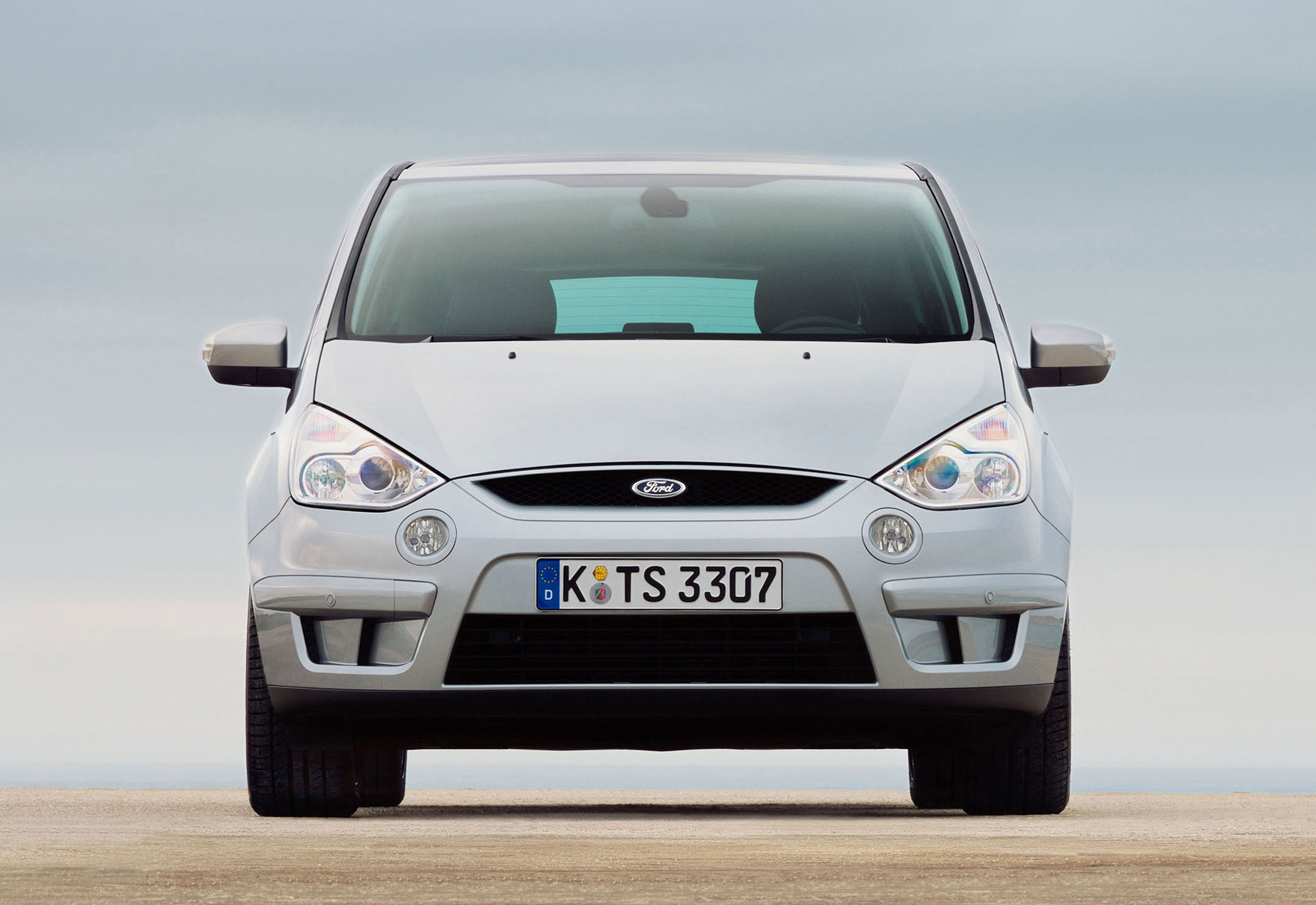 Ford S-Max -15.jpg