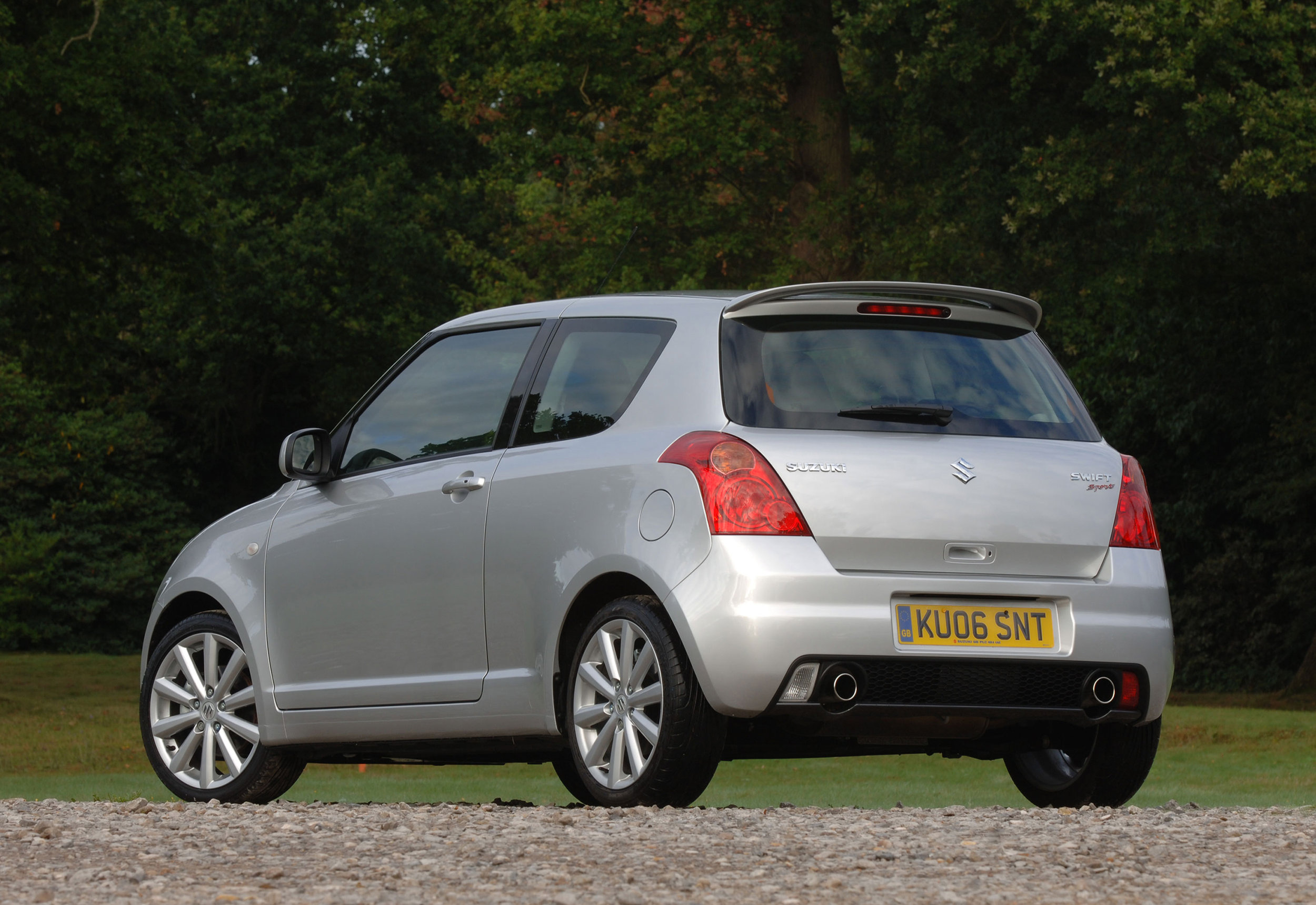 Suzuki Swift -10.jpg