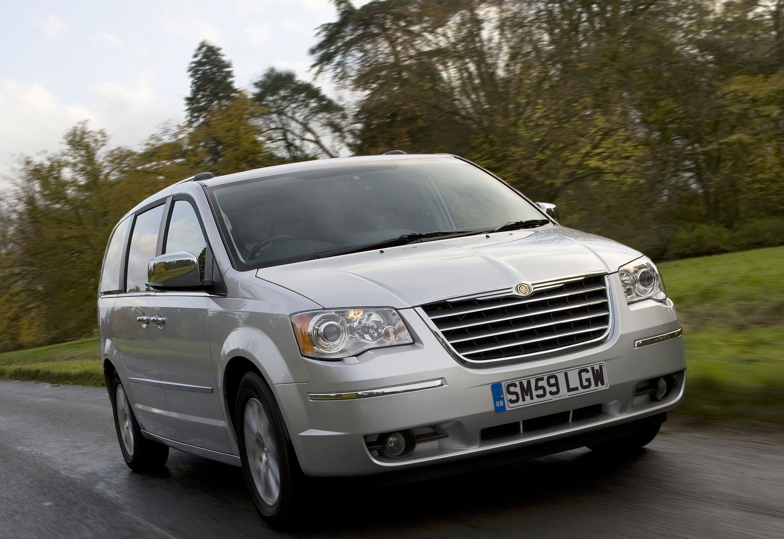 Chrysler Grand Voyager 15.jpg