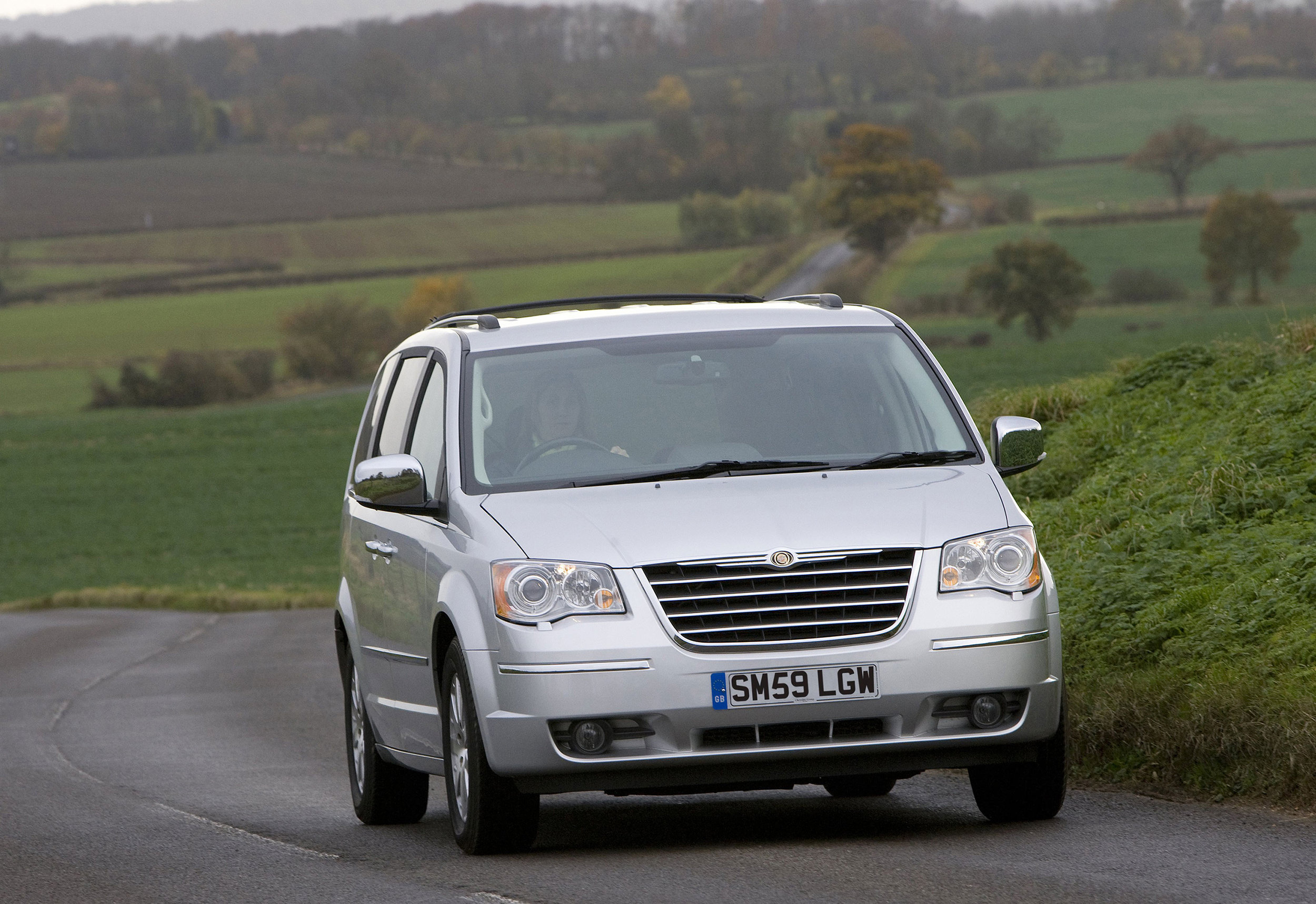 Chrysler Grand Voyager 14.jpg