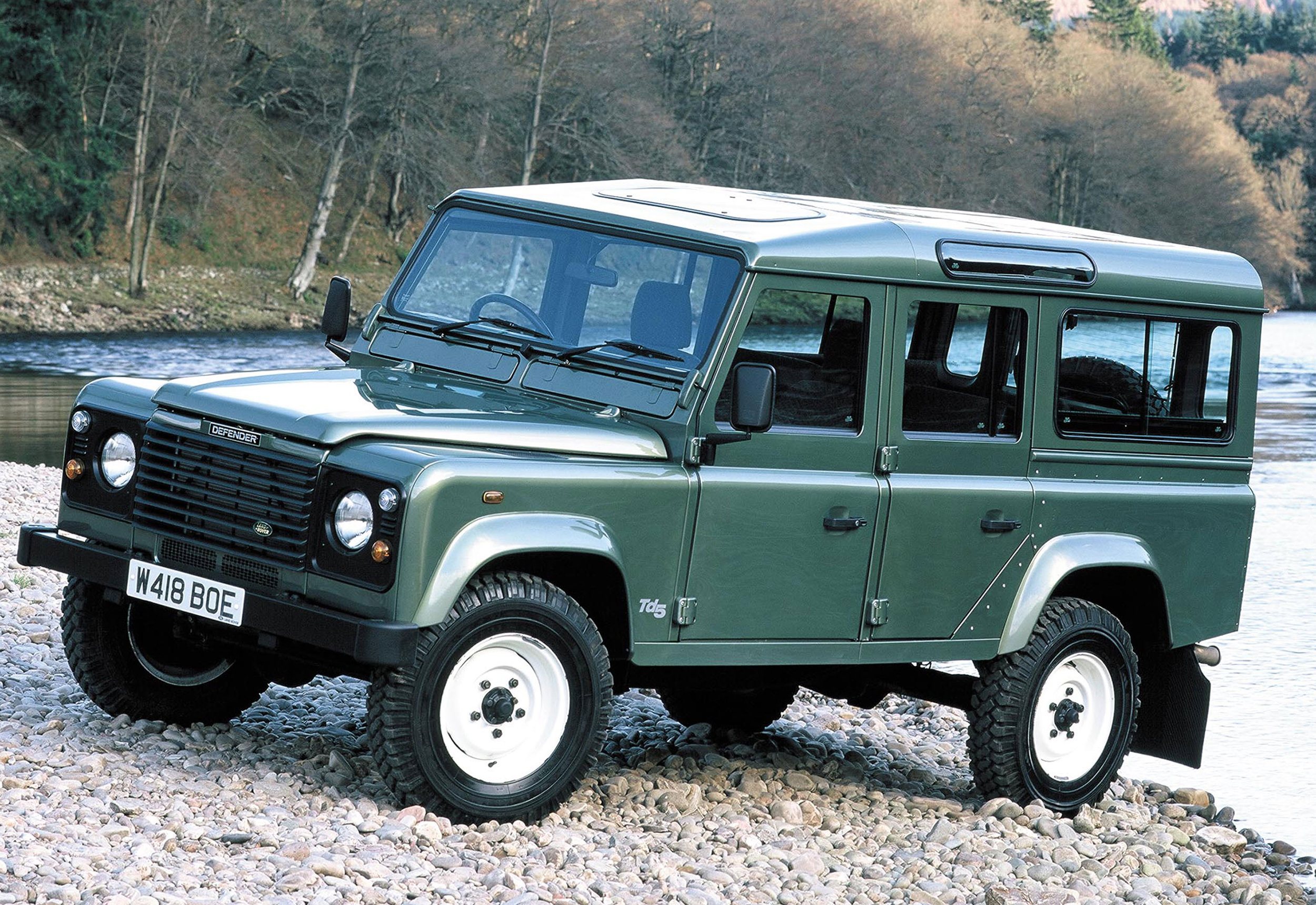 Land Rover Defender 13.jpg