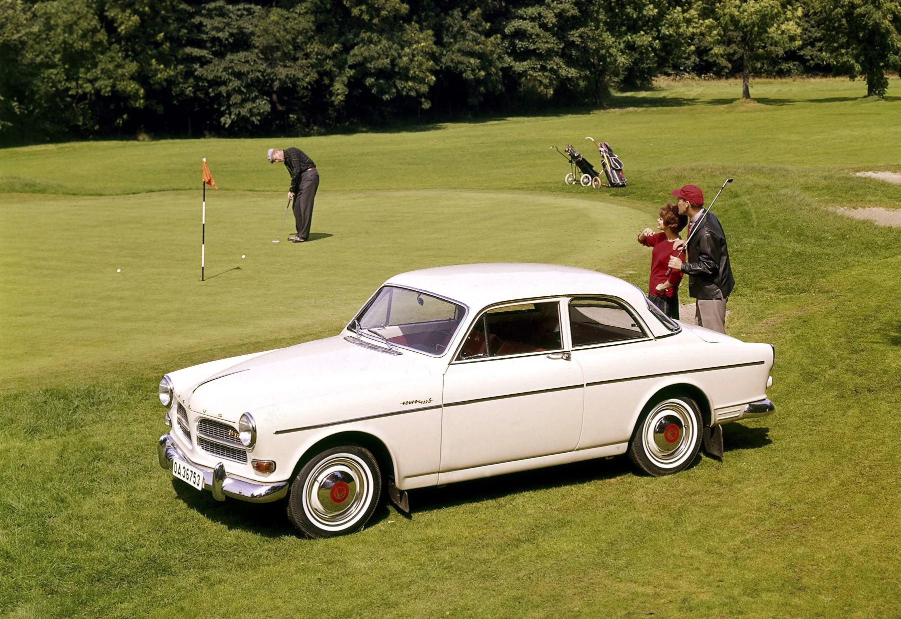 5815_Volvo_122_S_Amazon.jpg