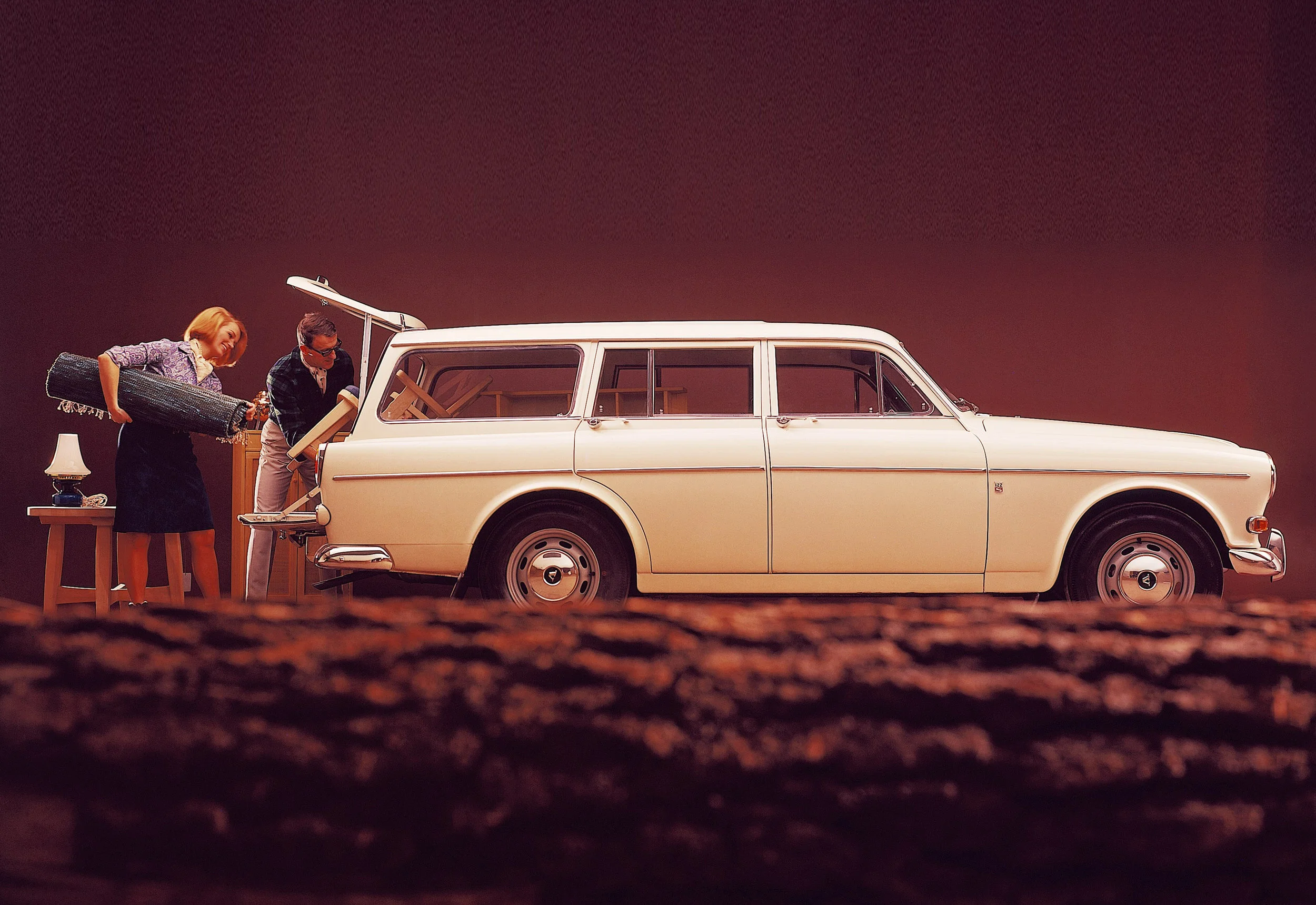5738_Volvo_P220_Amazon.jpg