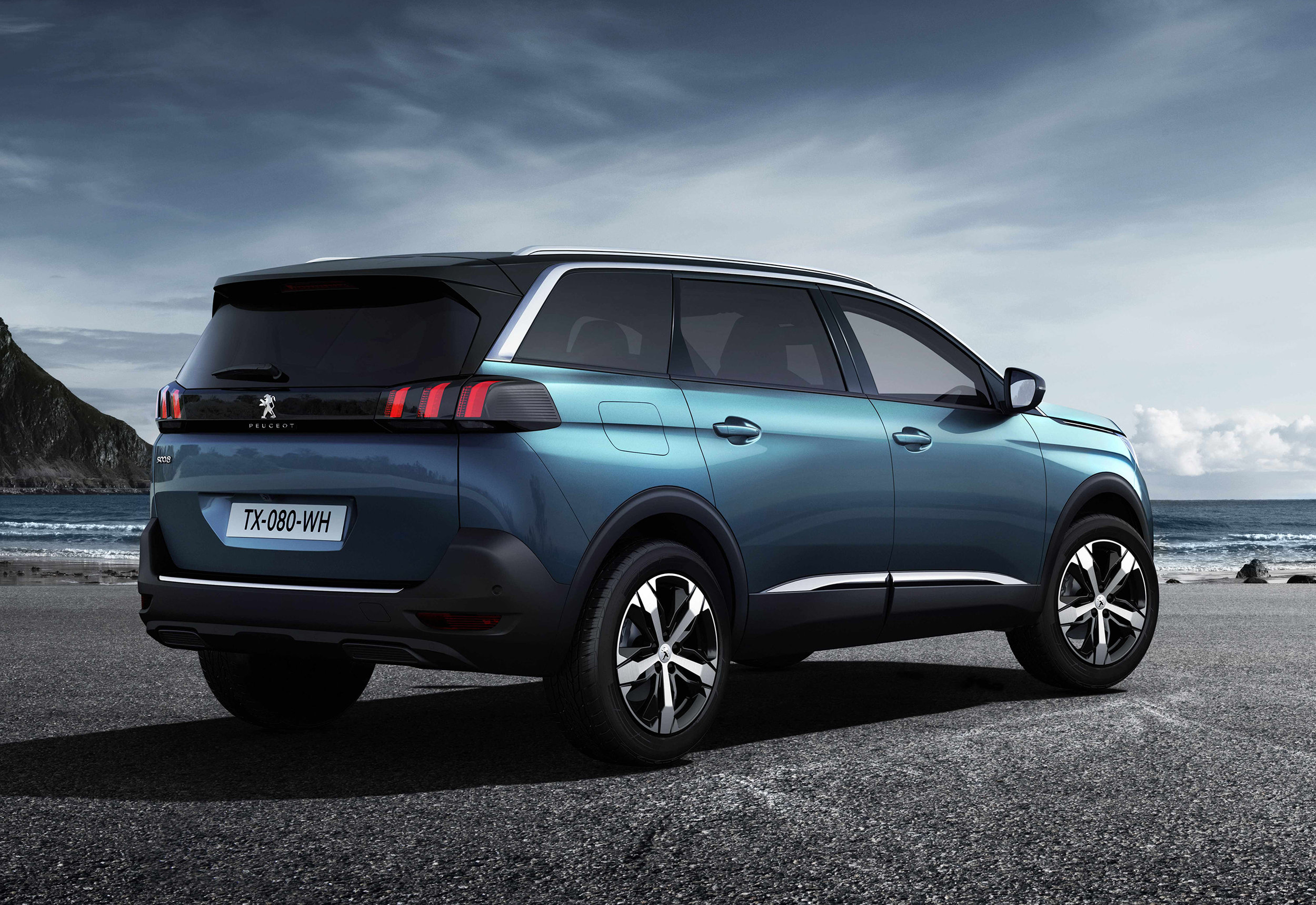 PEUGEOT_5008_SUV Allure 0709STYP_011.jpg
