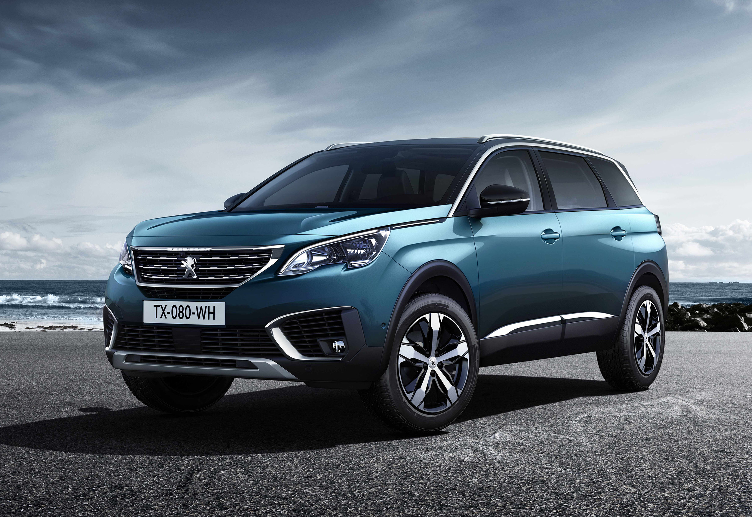 PEUGEOT_5008_SUV Allure 0709STYP_010.jpg
