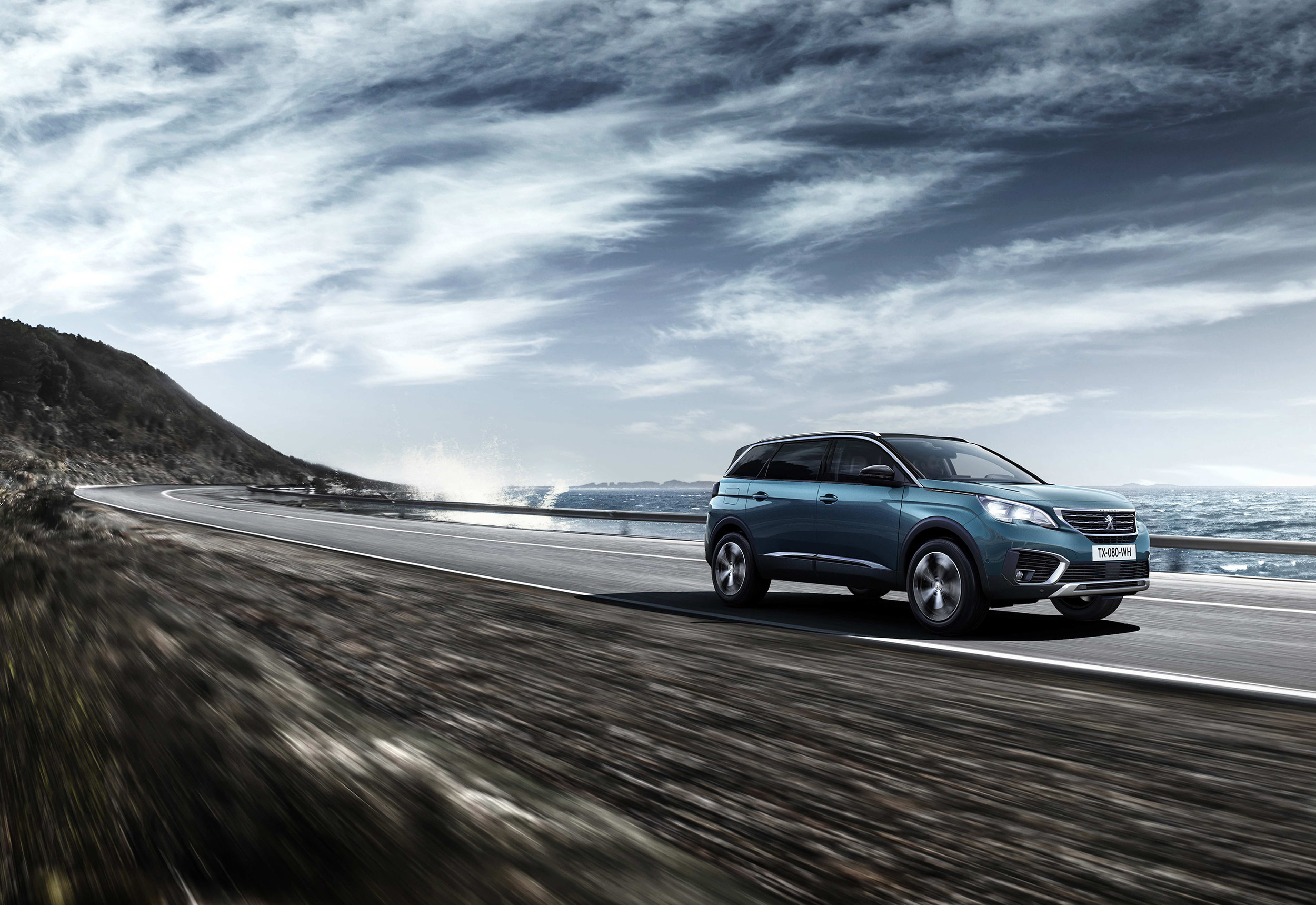 PEUGEOT_5008_SUV Allure 0709STYP_100.jpg