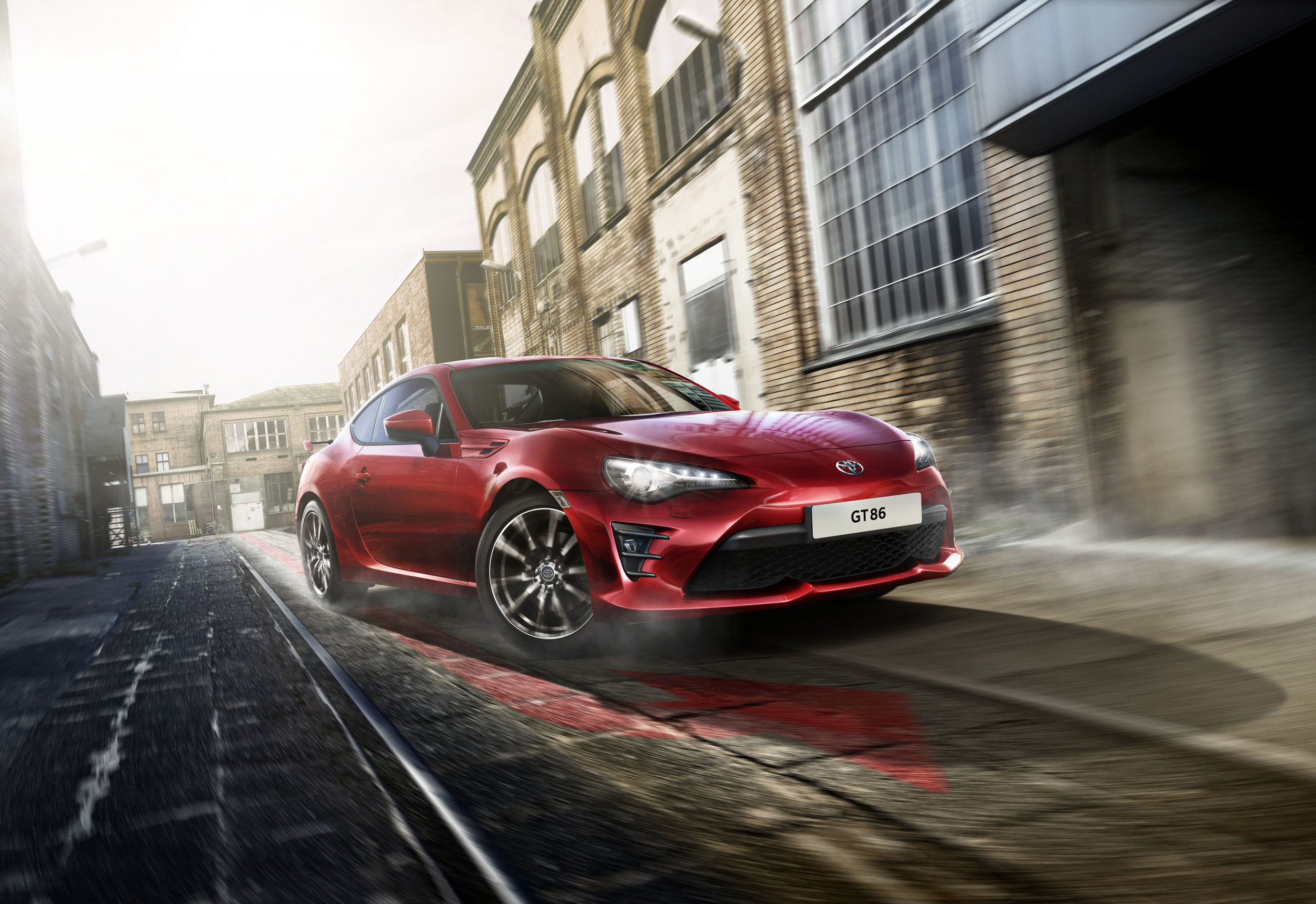 Toyota-GT86-action-e1474028219176.jpg