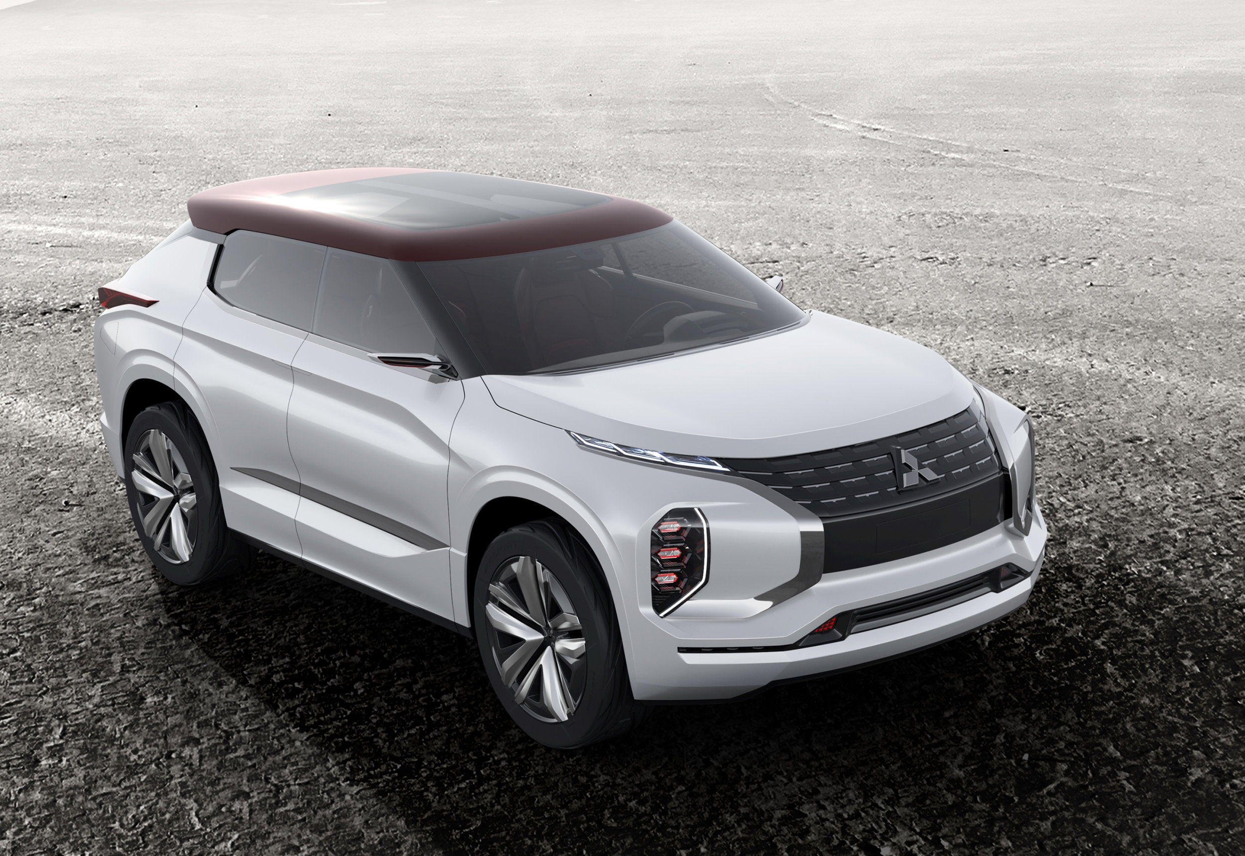 World-Premiere-of-Ground-Tourer-SUV-Mitsubishi-GT-PHEV-Concept.jpg