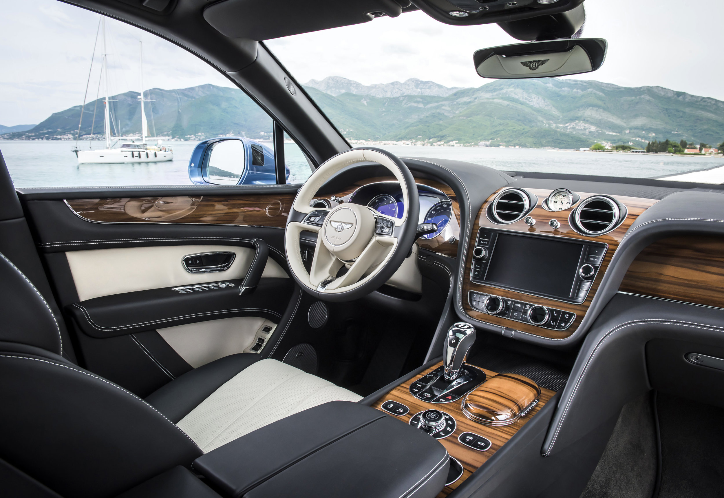 Bentayga-Diesel---18.jpg