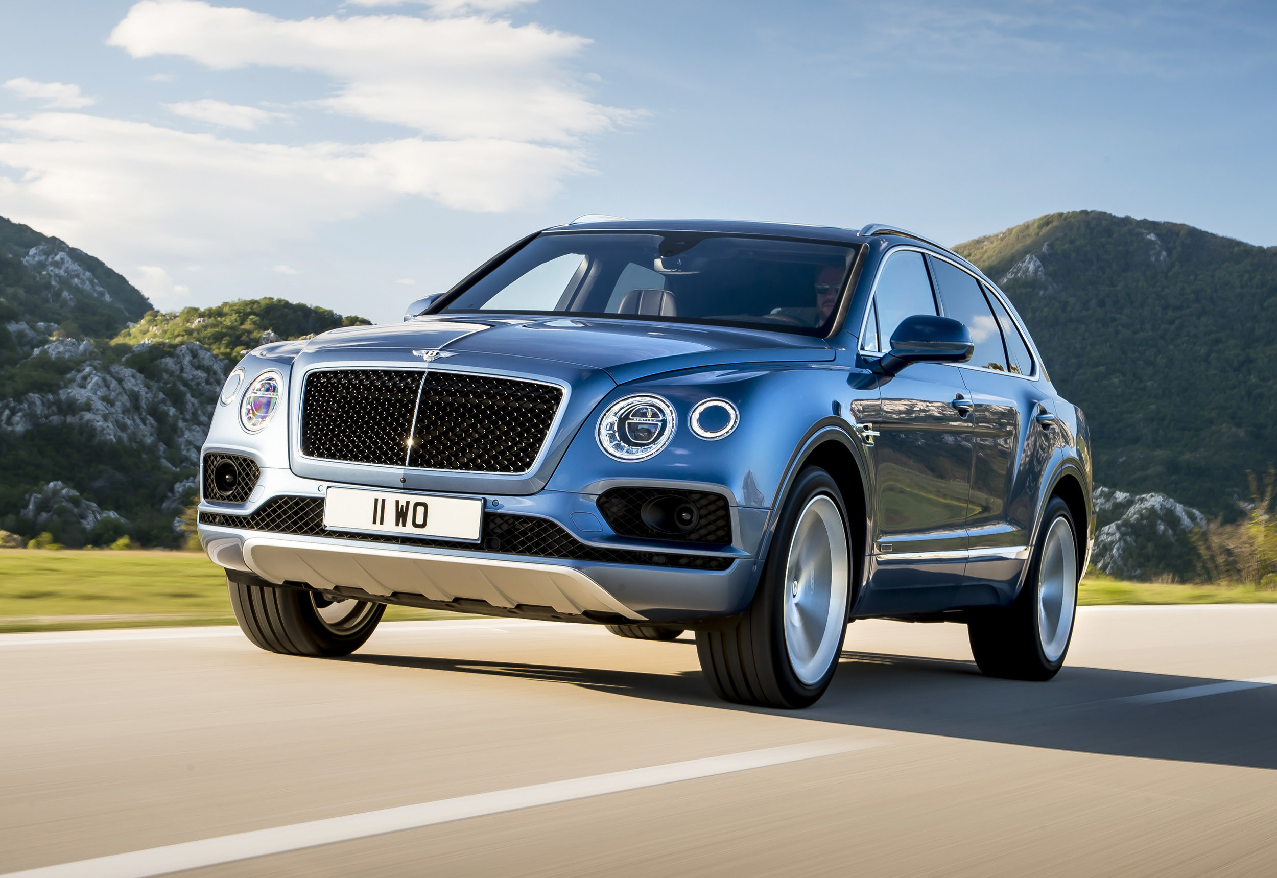 Bentayga-Diesel---2.jpg