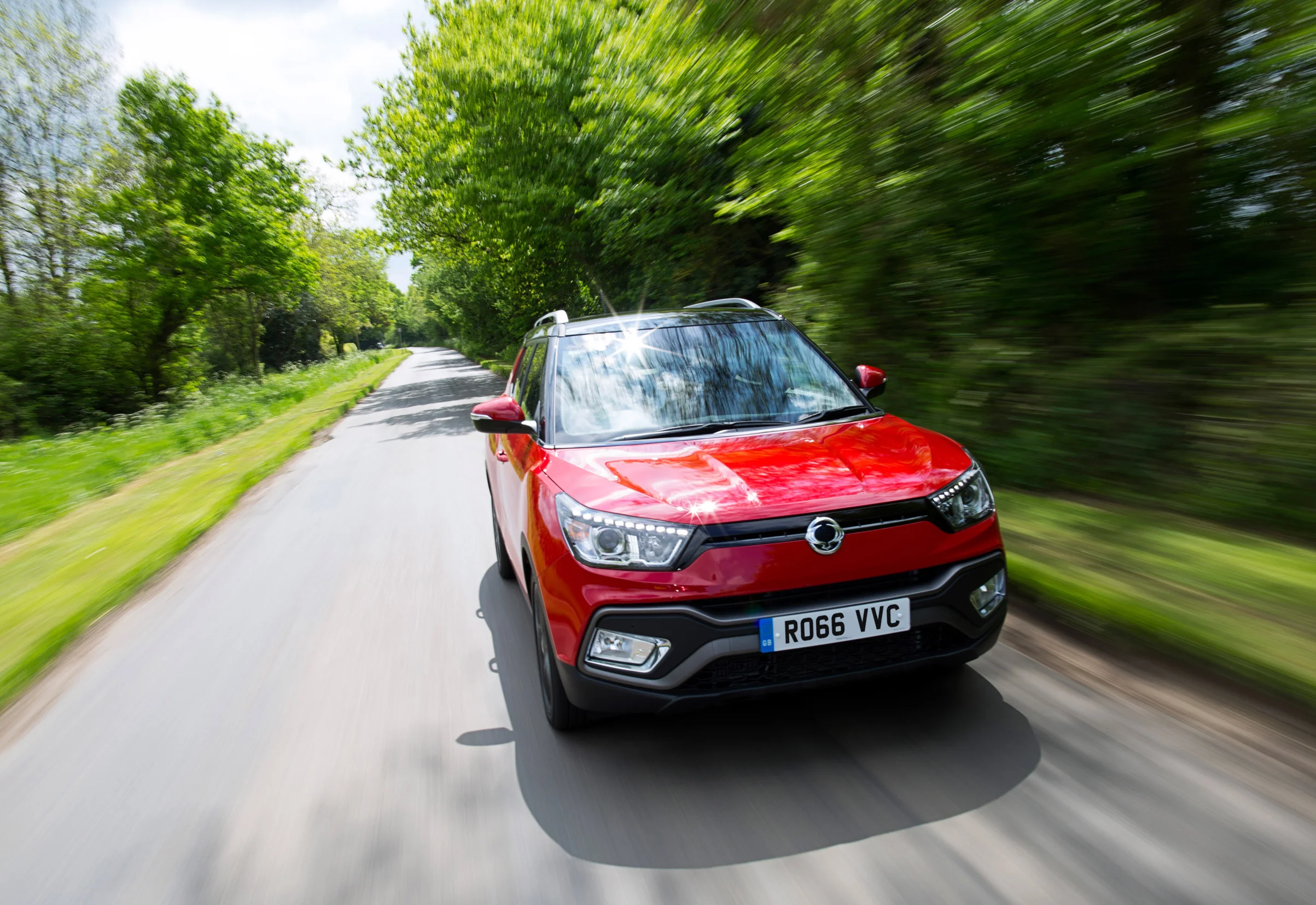 SsangYong-Tivoli-XLV-(2).jpg