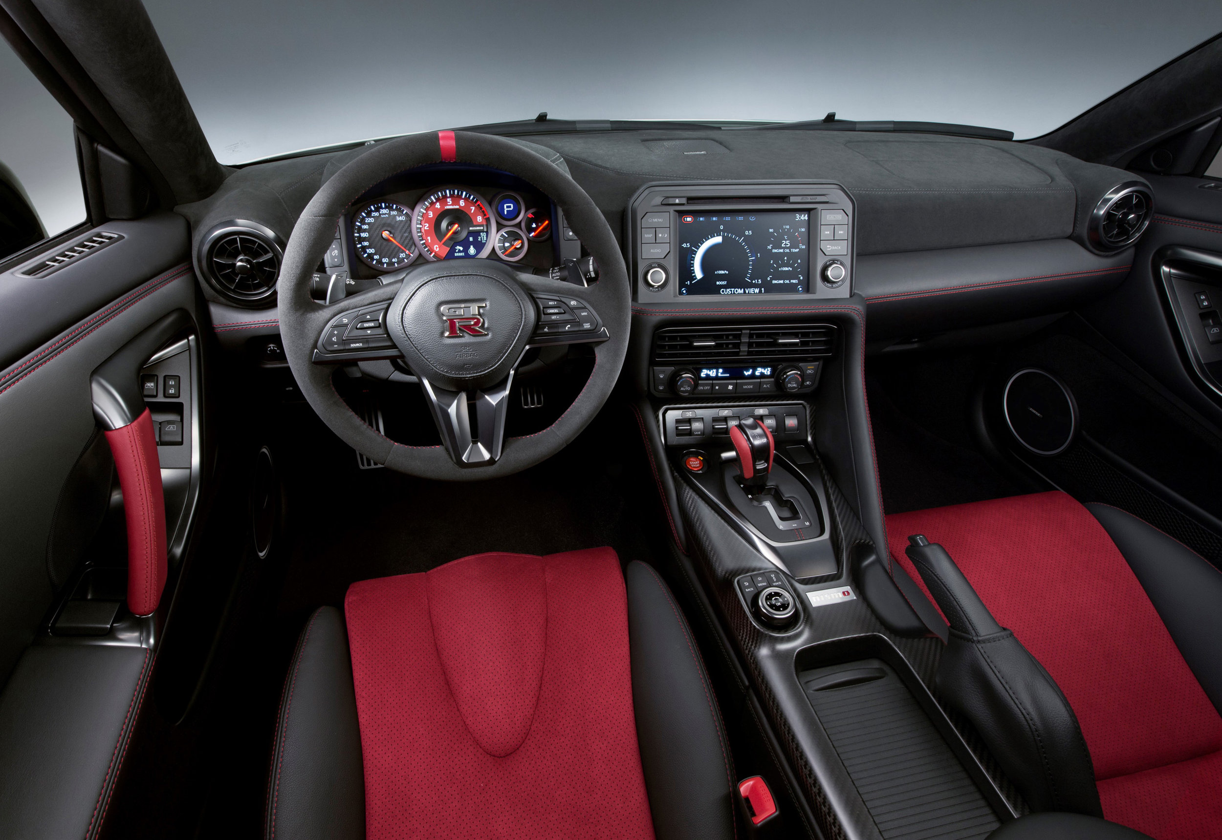 146128_Nissan_GT_R_NISMO.jpg