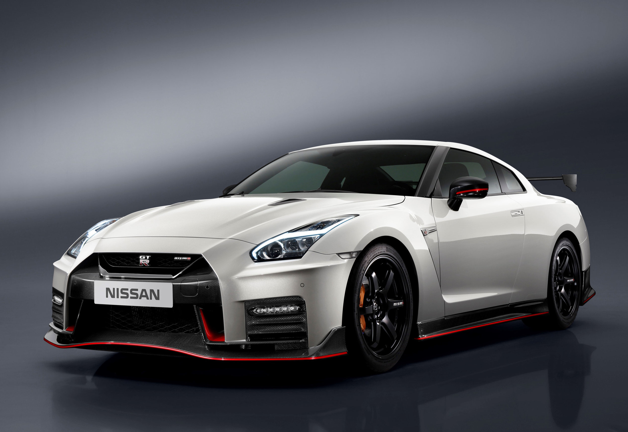 146120_Nissan_GT_R_NISMO.jpg