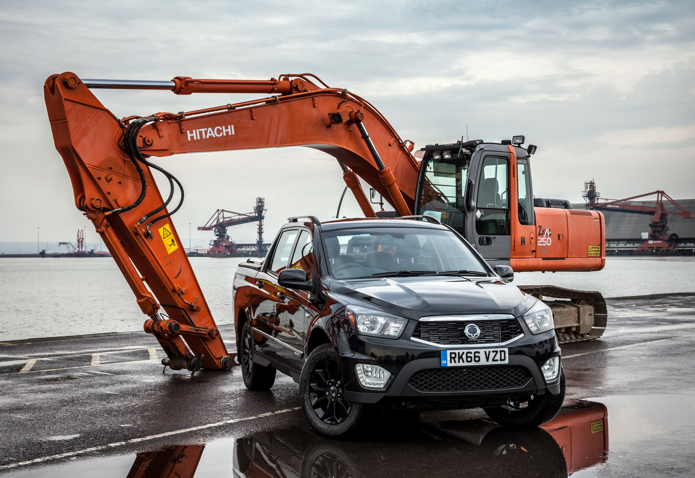 SsangYong_Musso_pick-up-4.jpg