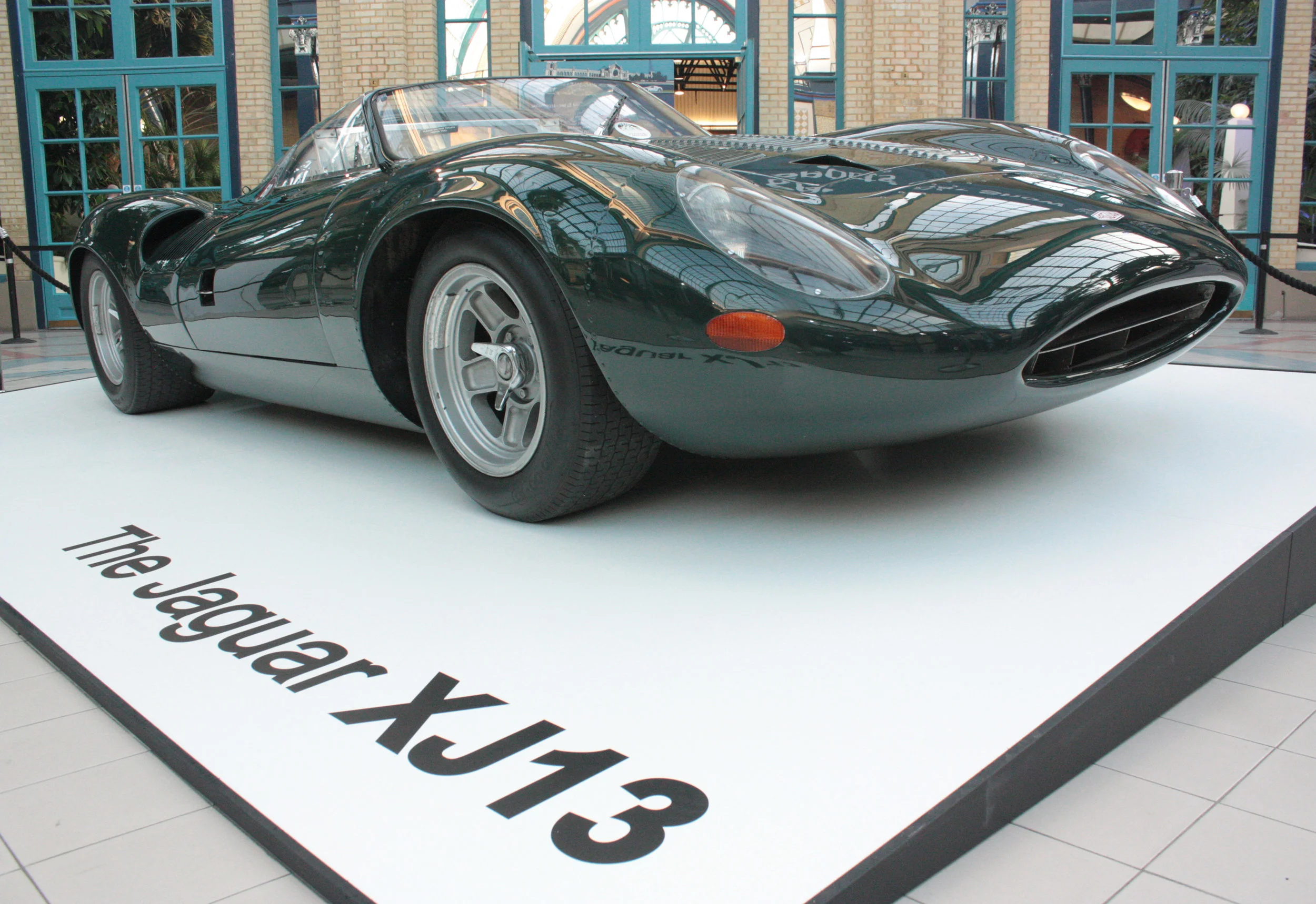 Jaguar XJ13