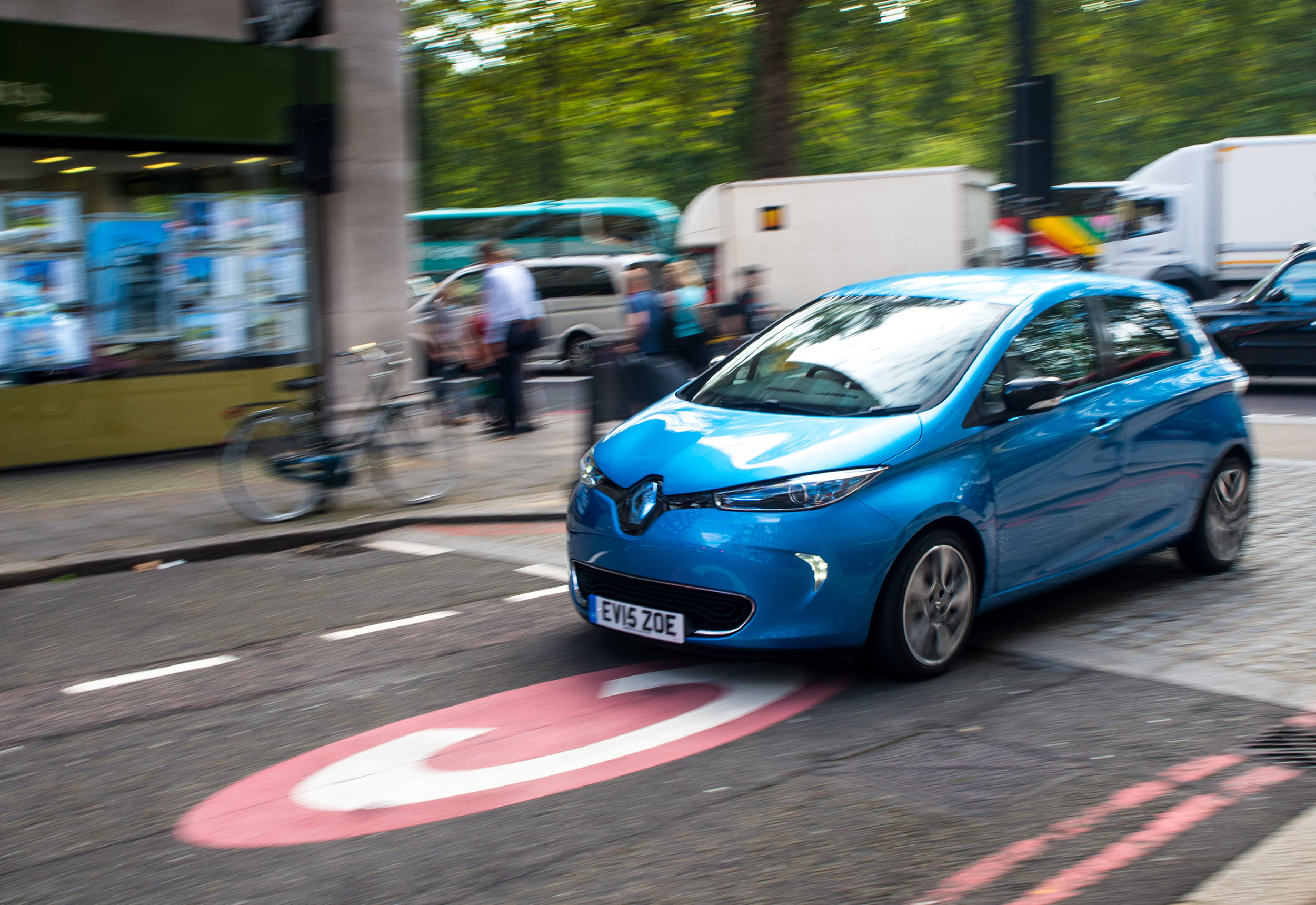 Renault announces pricing and specification for ZOE Z.E.4 EMBARGO 011116 07h00 UK time (13).jpg