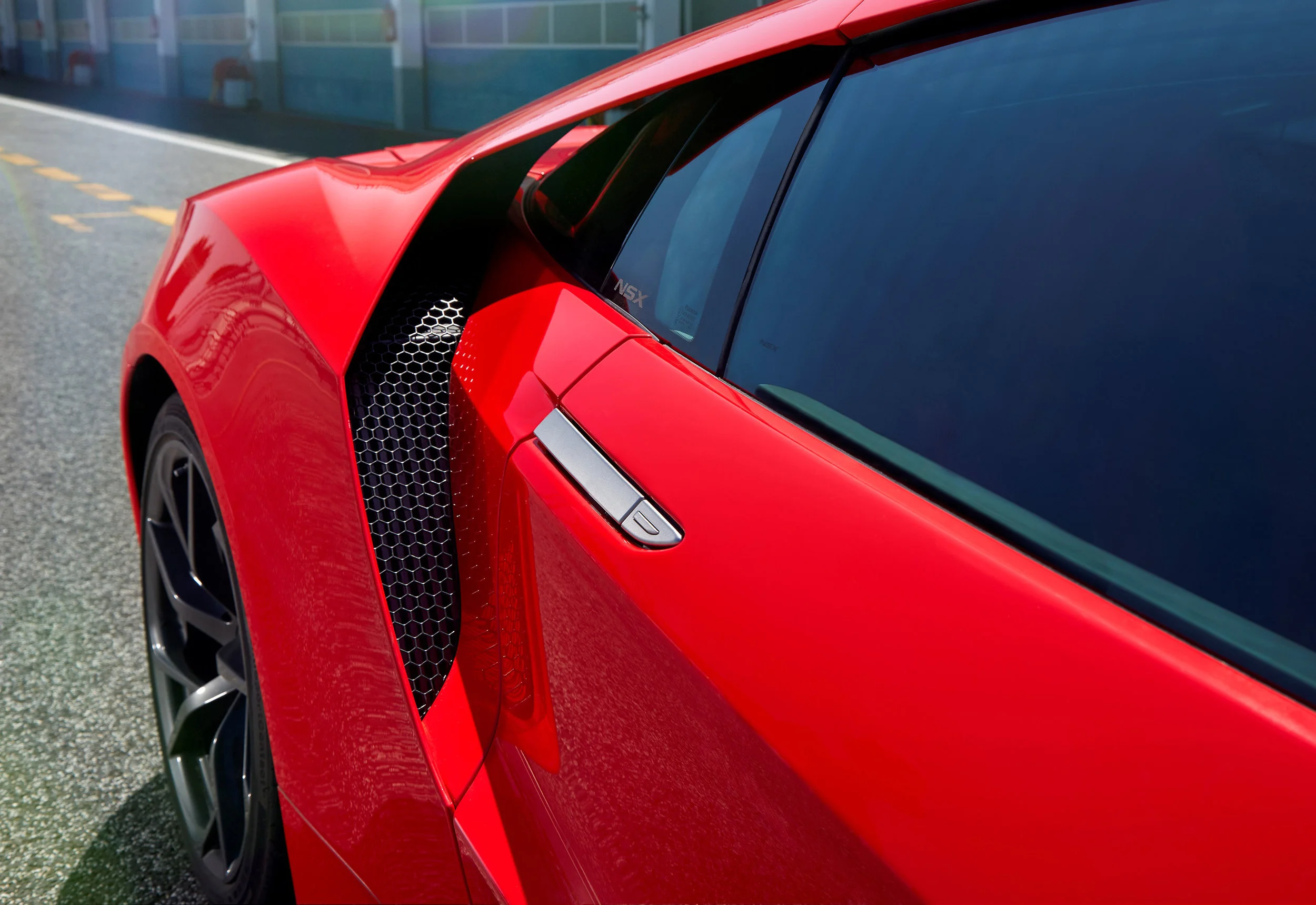 74934_HONDA_NSX_DETAIL.jpg