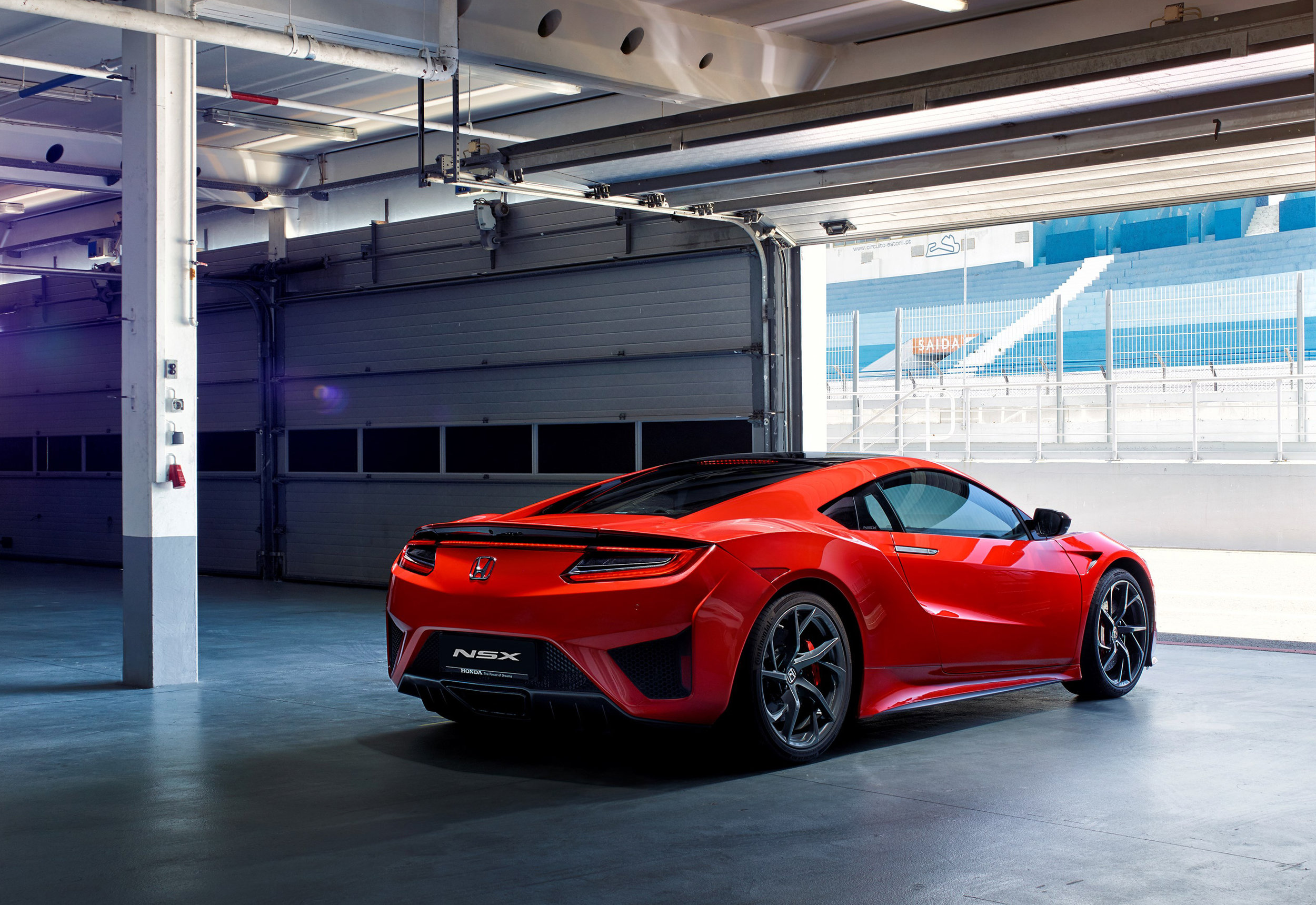 74925_HONDA_NSX_CURVA_RED.jpg