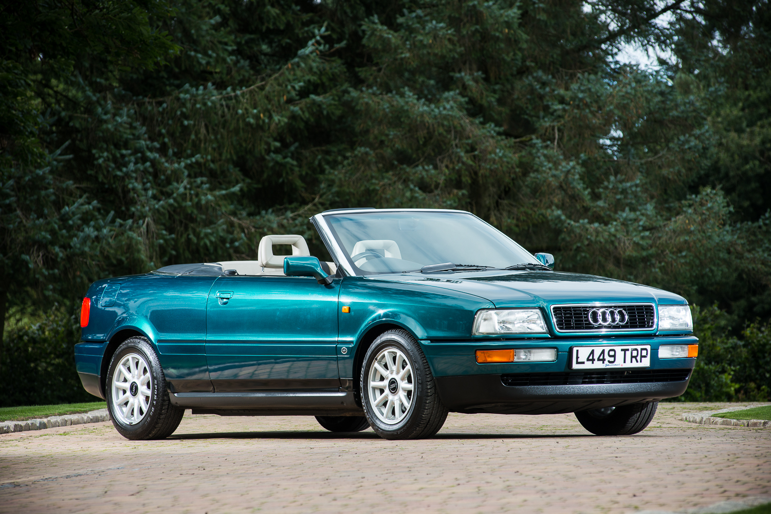 1994 Audi Cabriolet - The Personal Conveyance of Diana Princess of Wales front angle top down.jpg