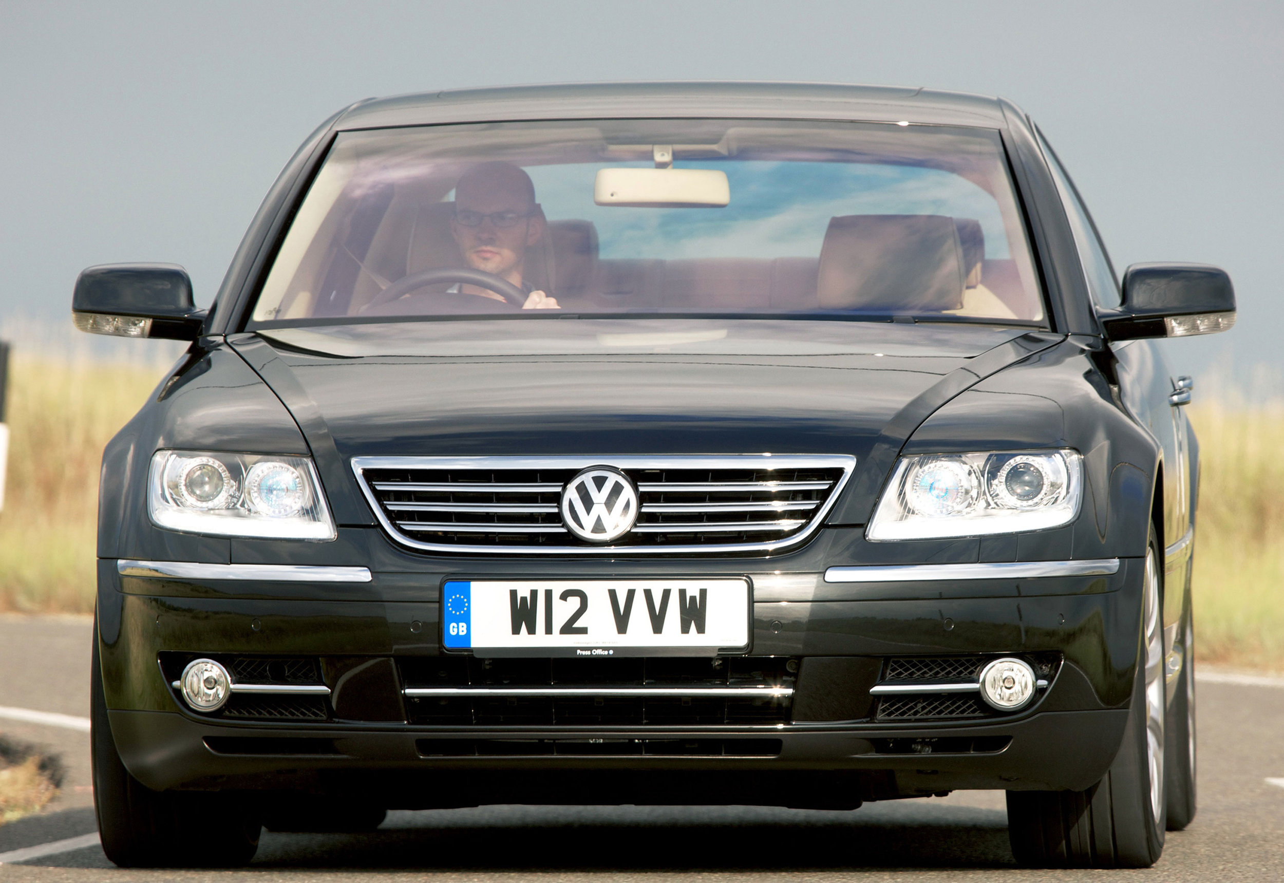 VW-Phaeton-14.jpg