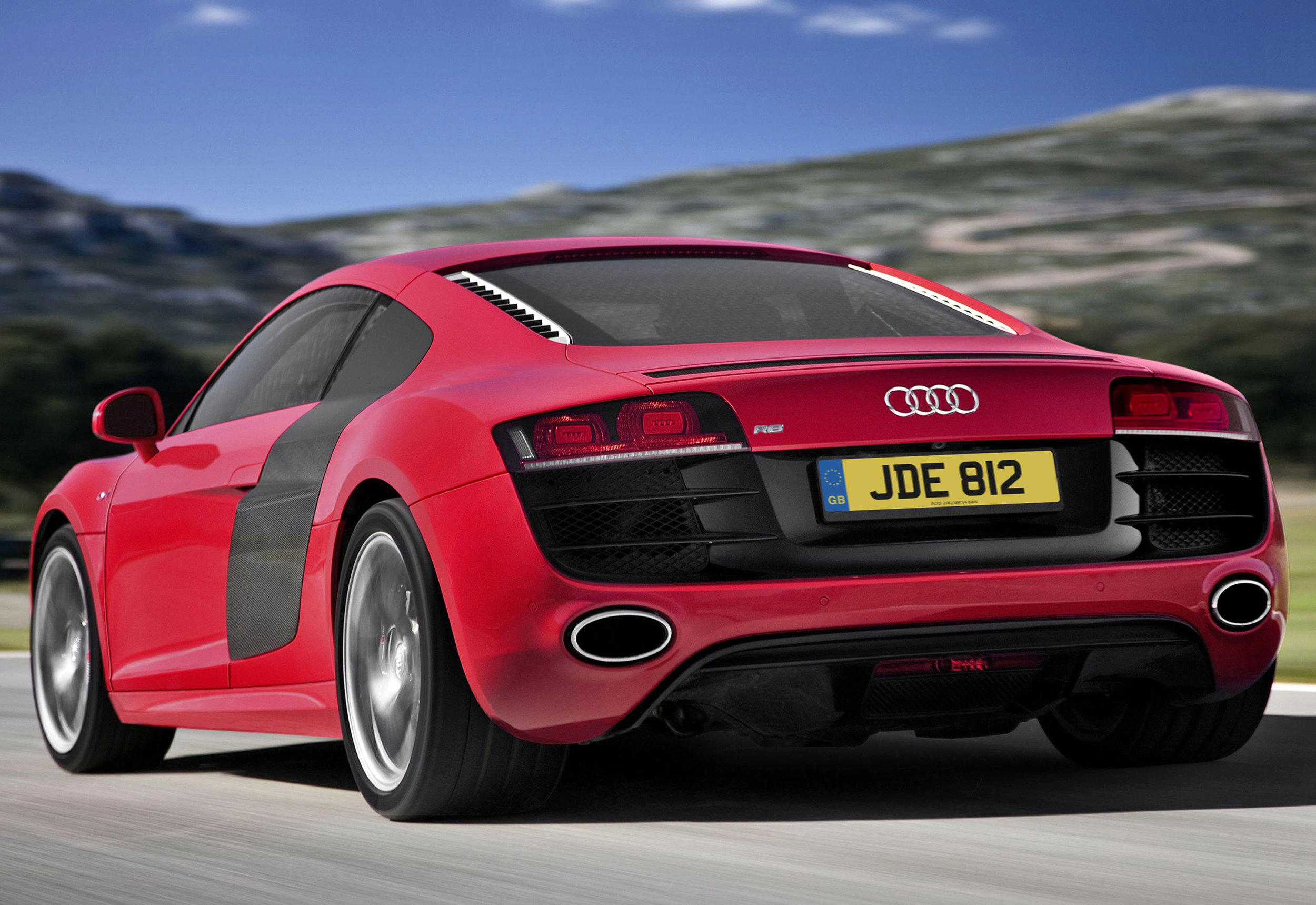 Audi R8 MkI 06.jpg