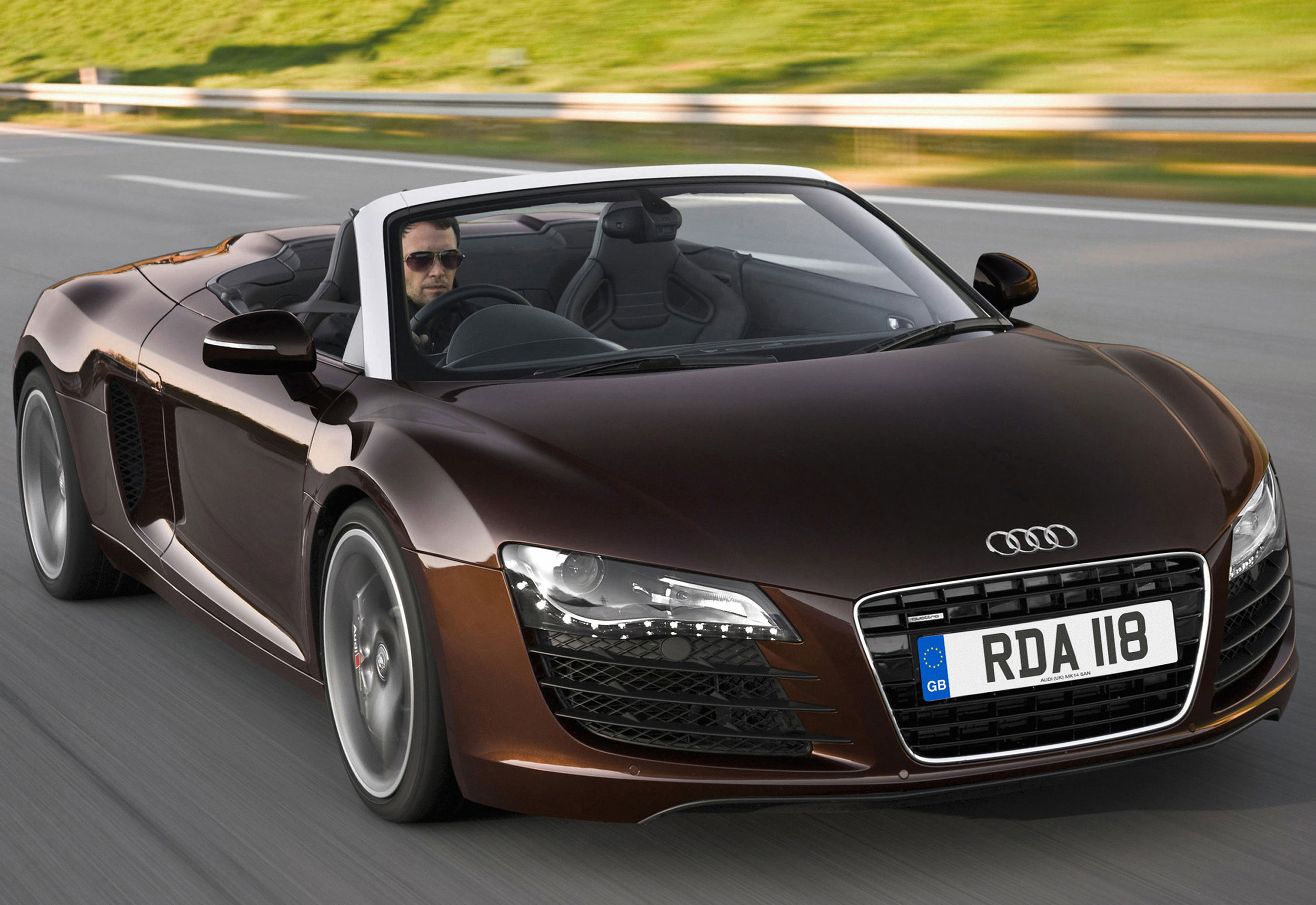 Audi R8 MkI 20.jpg