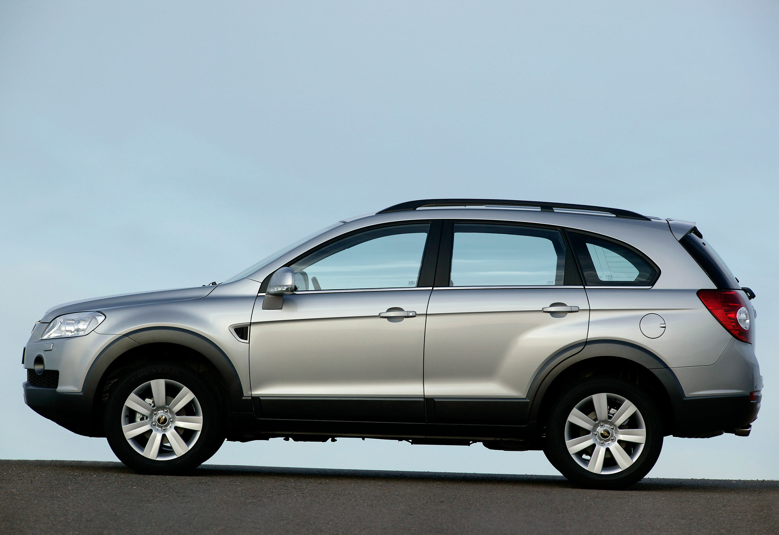 Chevrolet Captiva-09.jpg