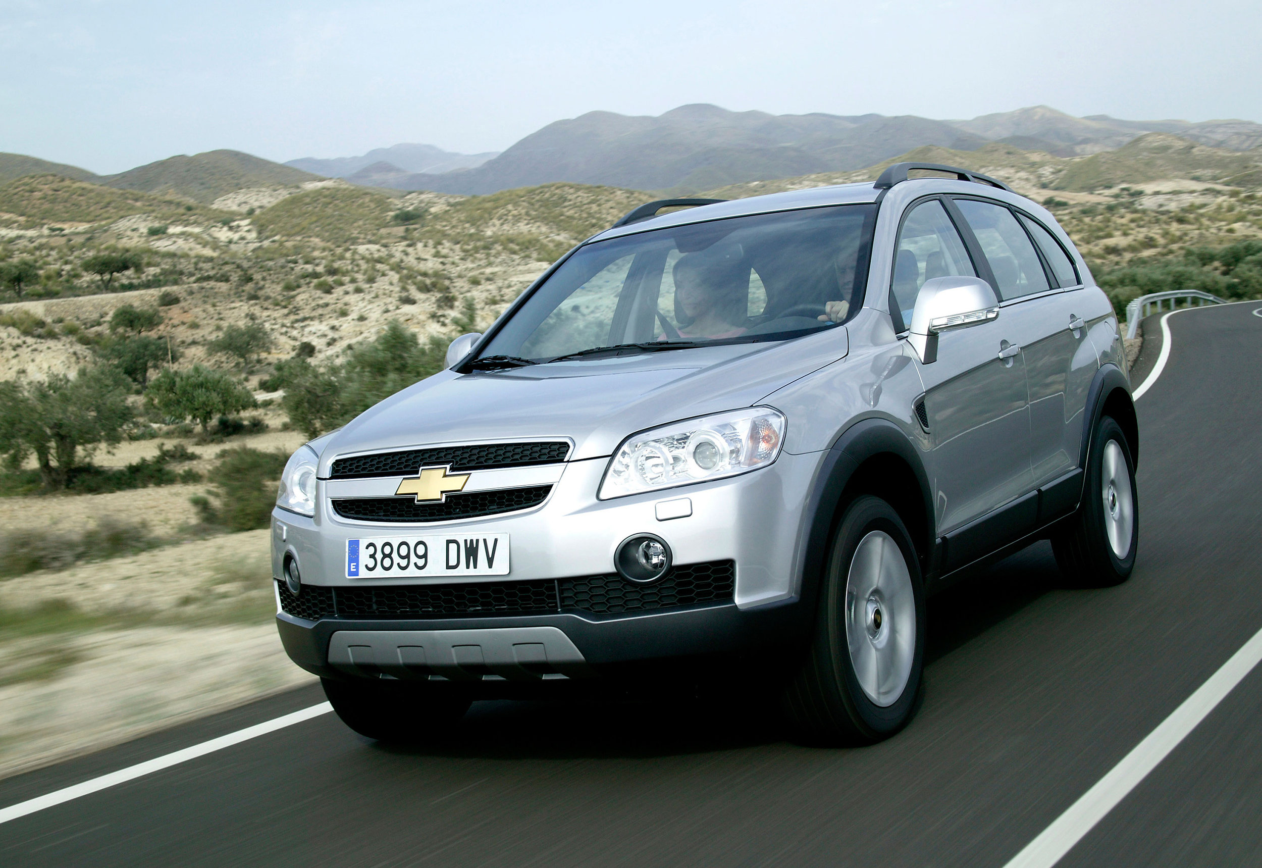 Chevrolet Captiva-12.jpg