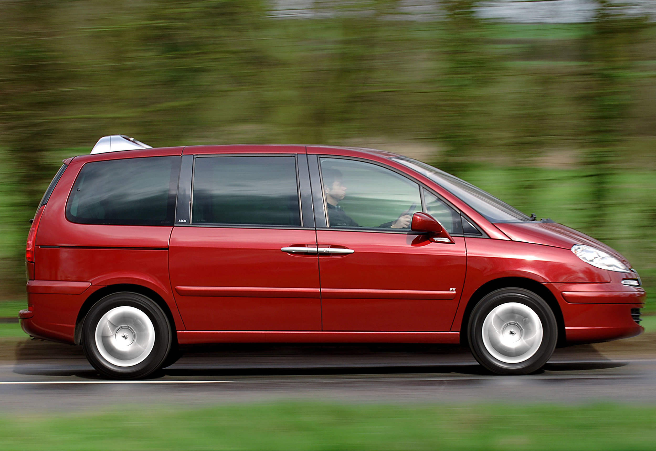Peugeot 807 13.jpg