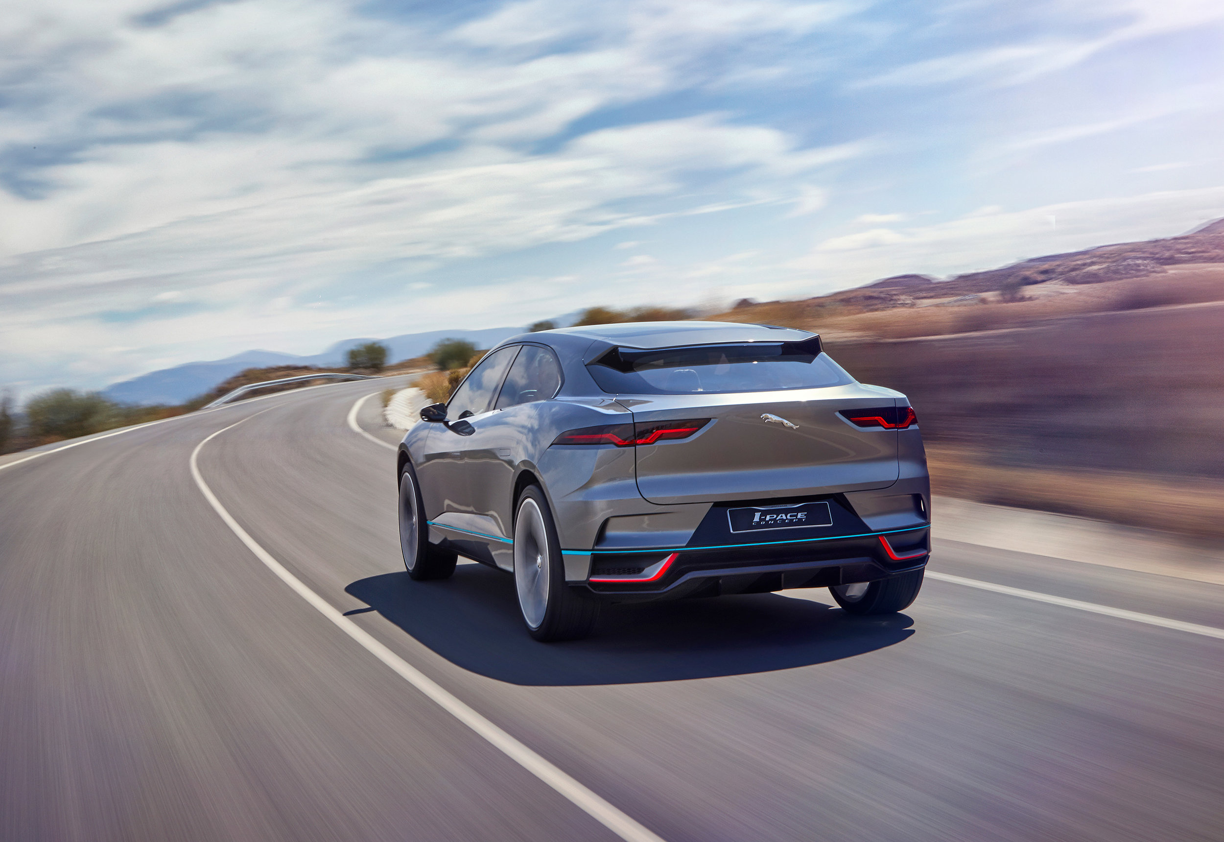oGfU3z7w3ieMUzQb85qU1qzYbb9C2N4r_JAGUAR_I-PACE_CONCEPT_Location_12.jpg