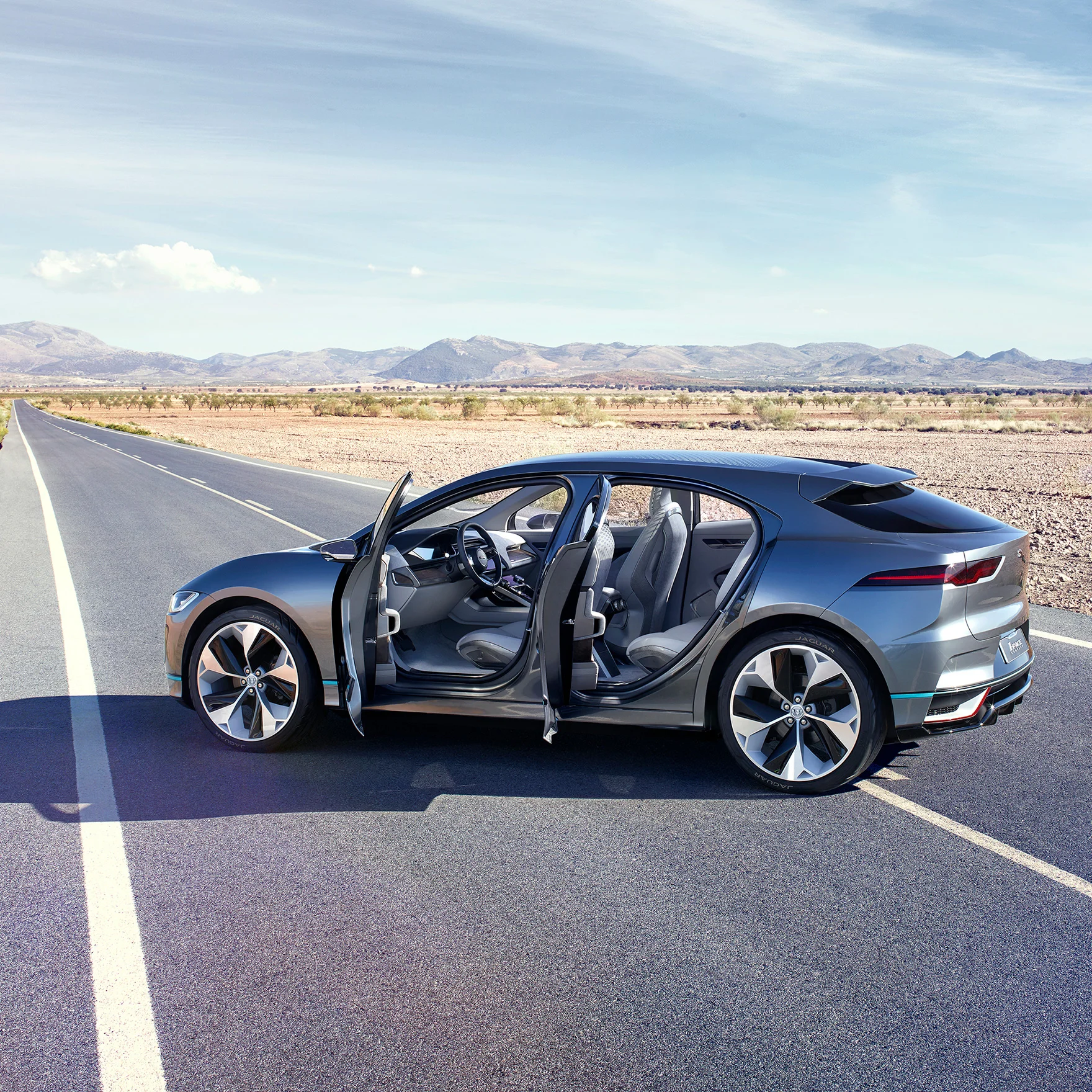 VIDEO: Jaguar reveals electric I-PACE Concept