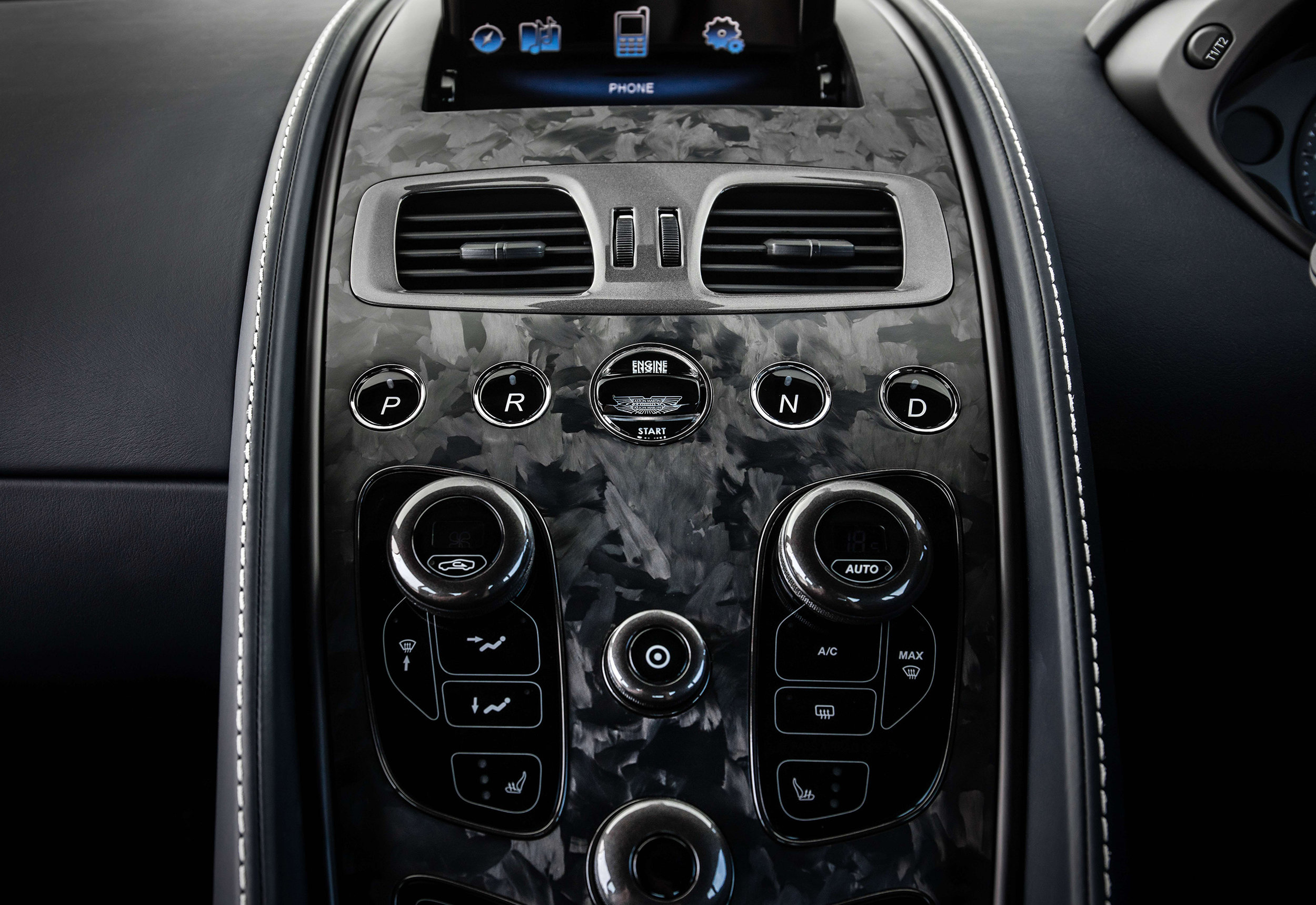 Vanquish-S_10.jpg